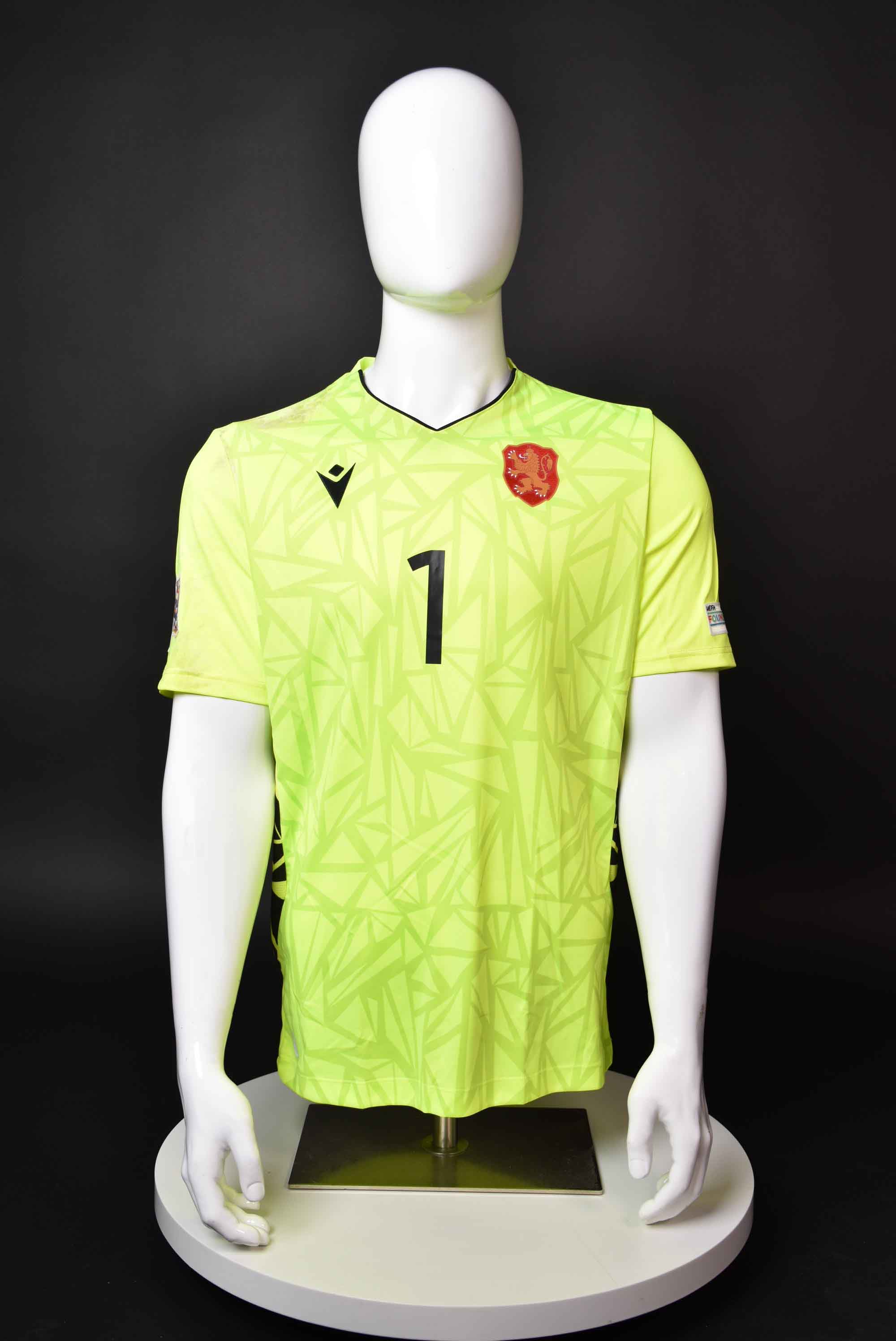 Димитър Митов front photo