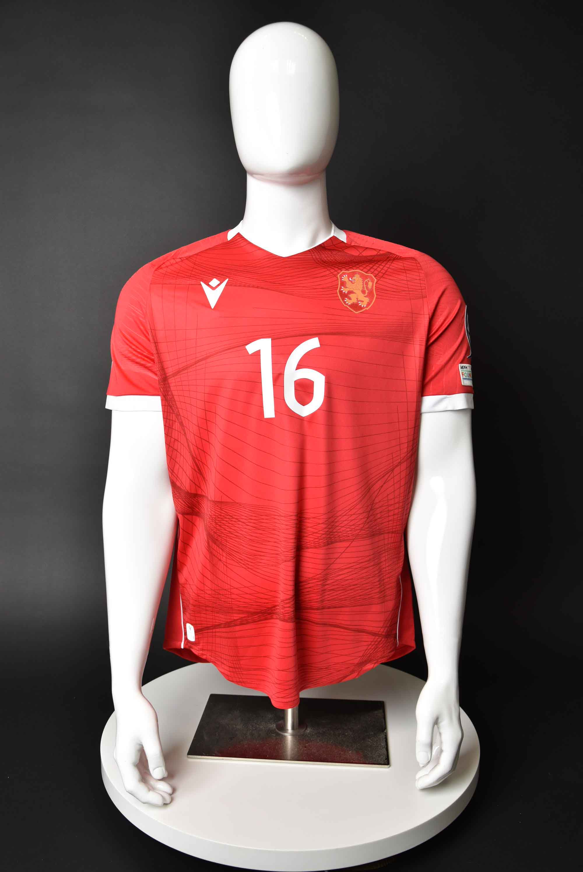 Марин Петков front photo