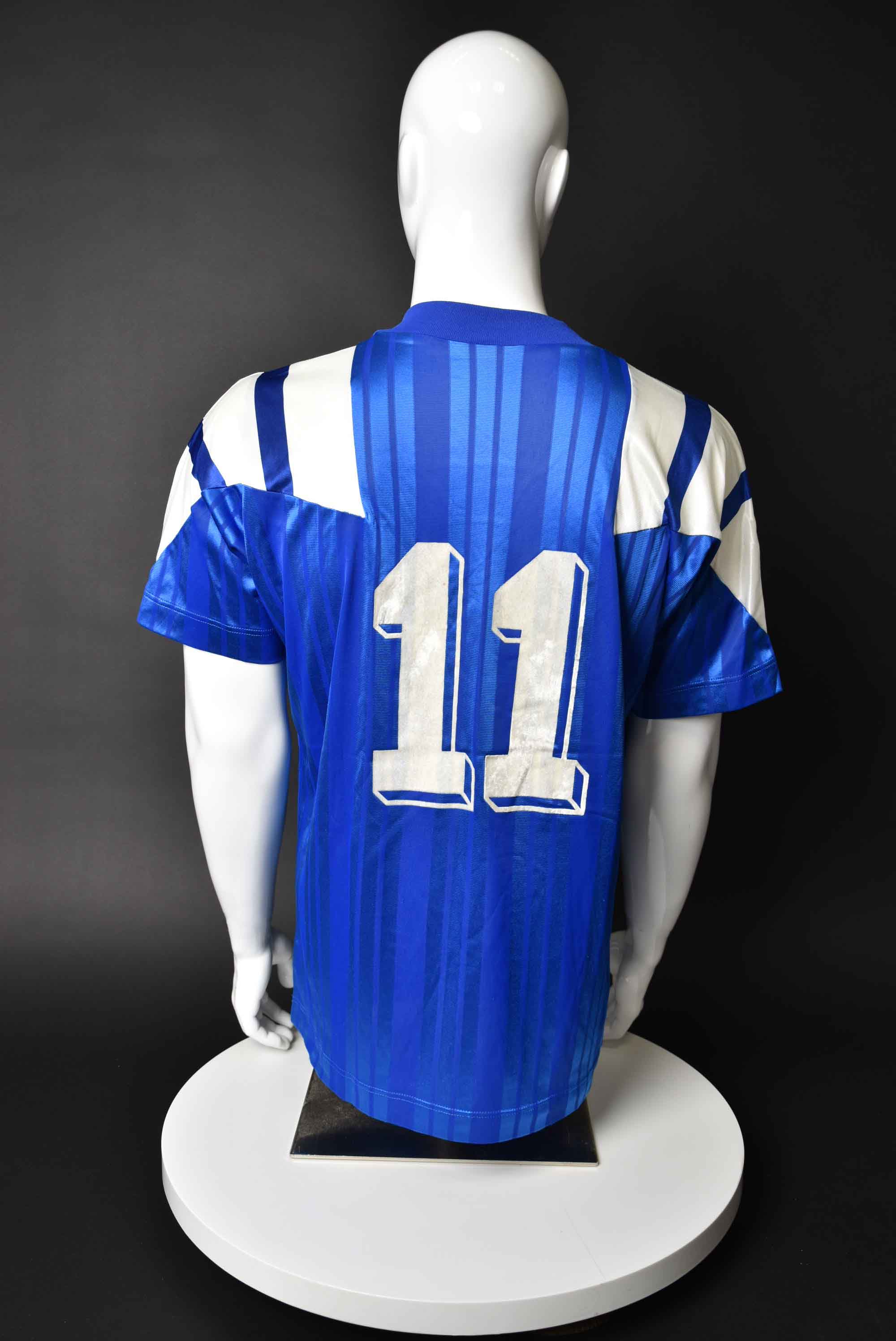 Йордан Лечков back photo