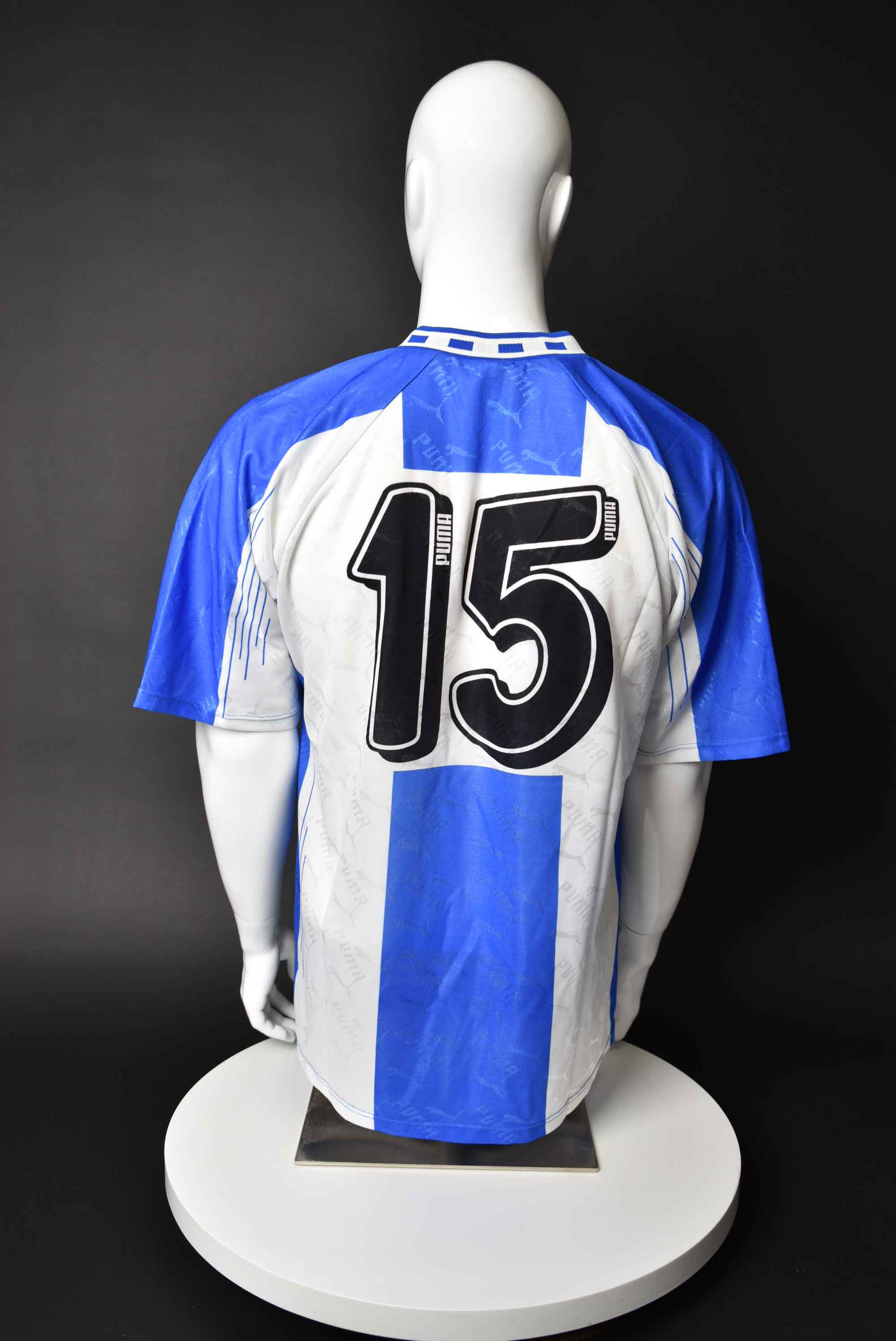 Велко Йотов back photo