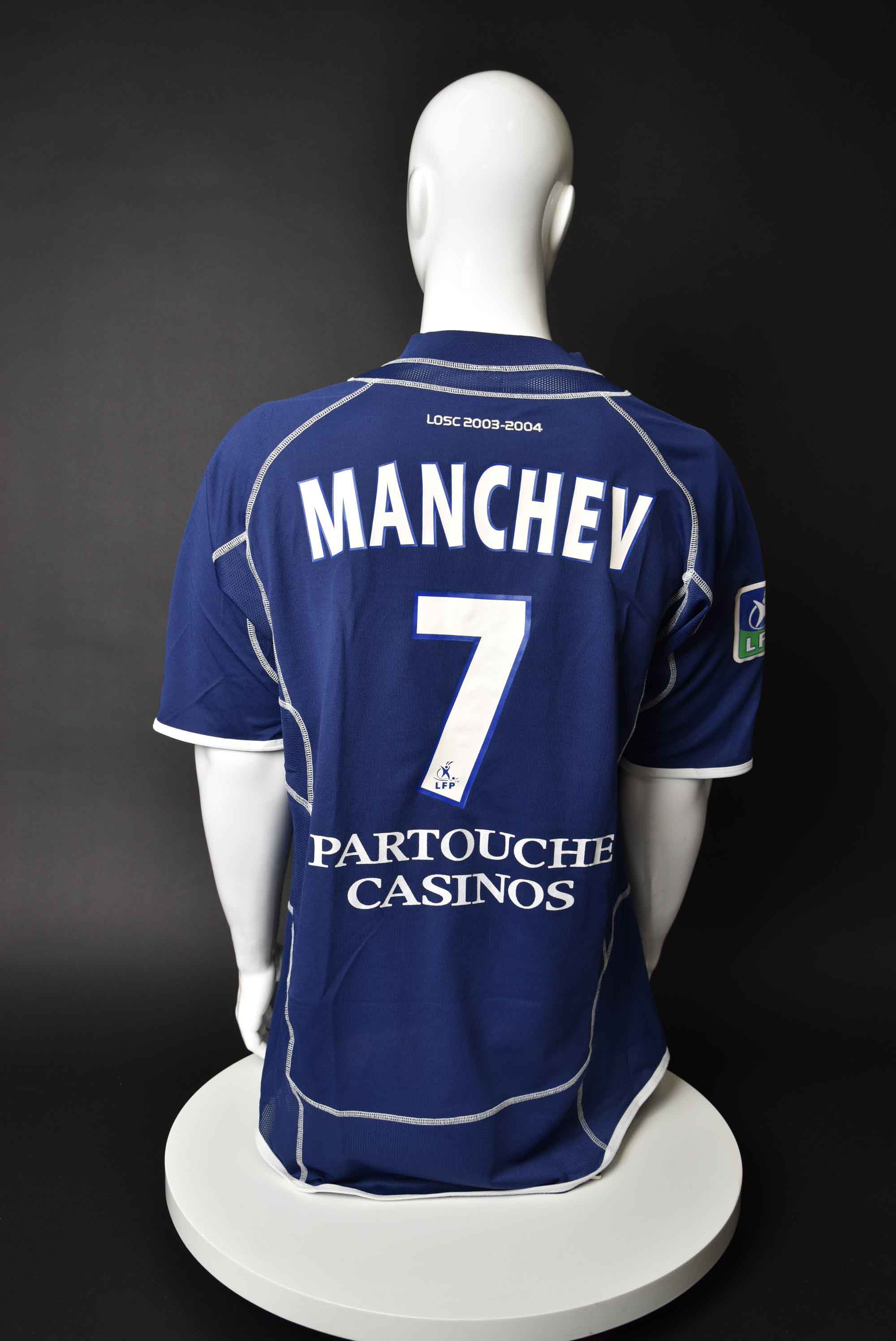 Владимир Манчев back photo