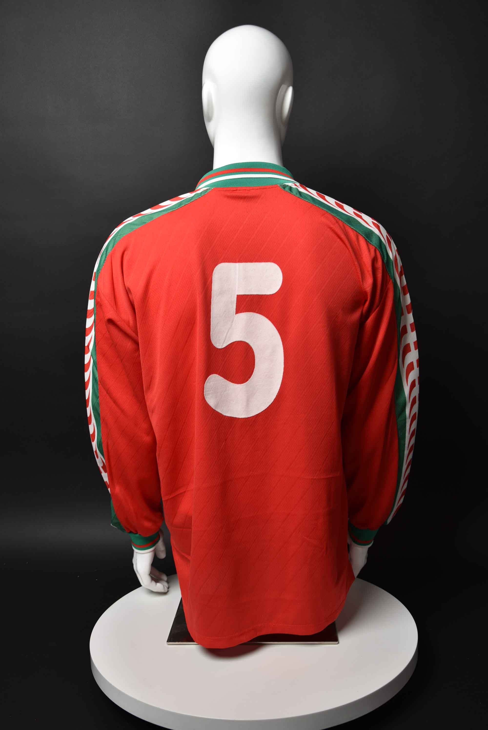 Гошо Гинчев back photo