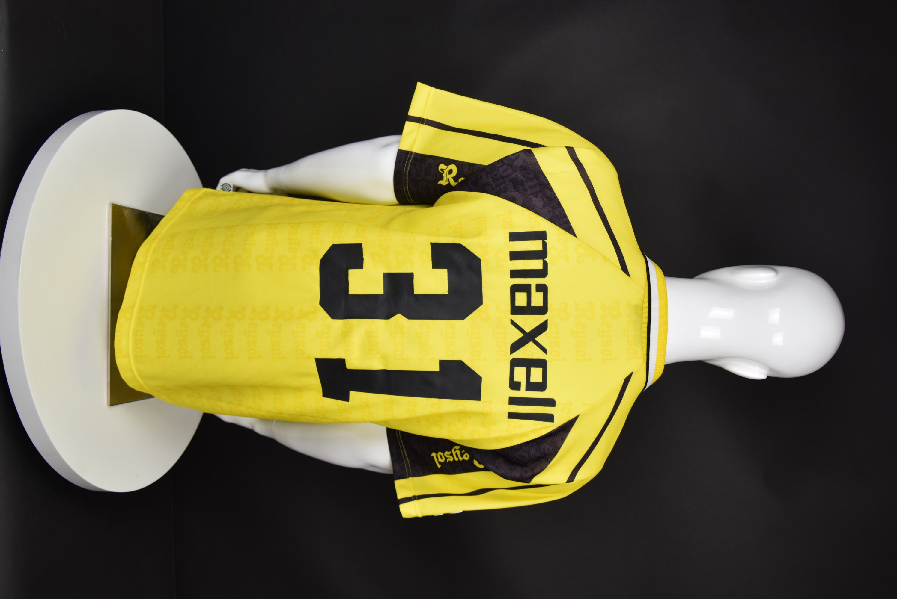 Христо Стоичков back photo