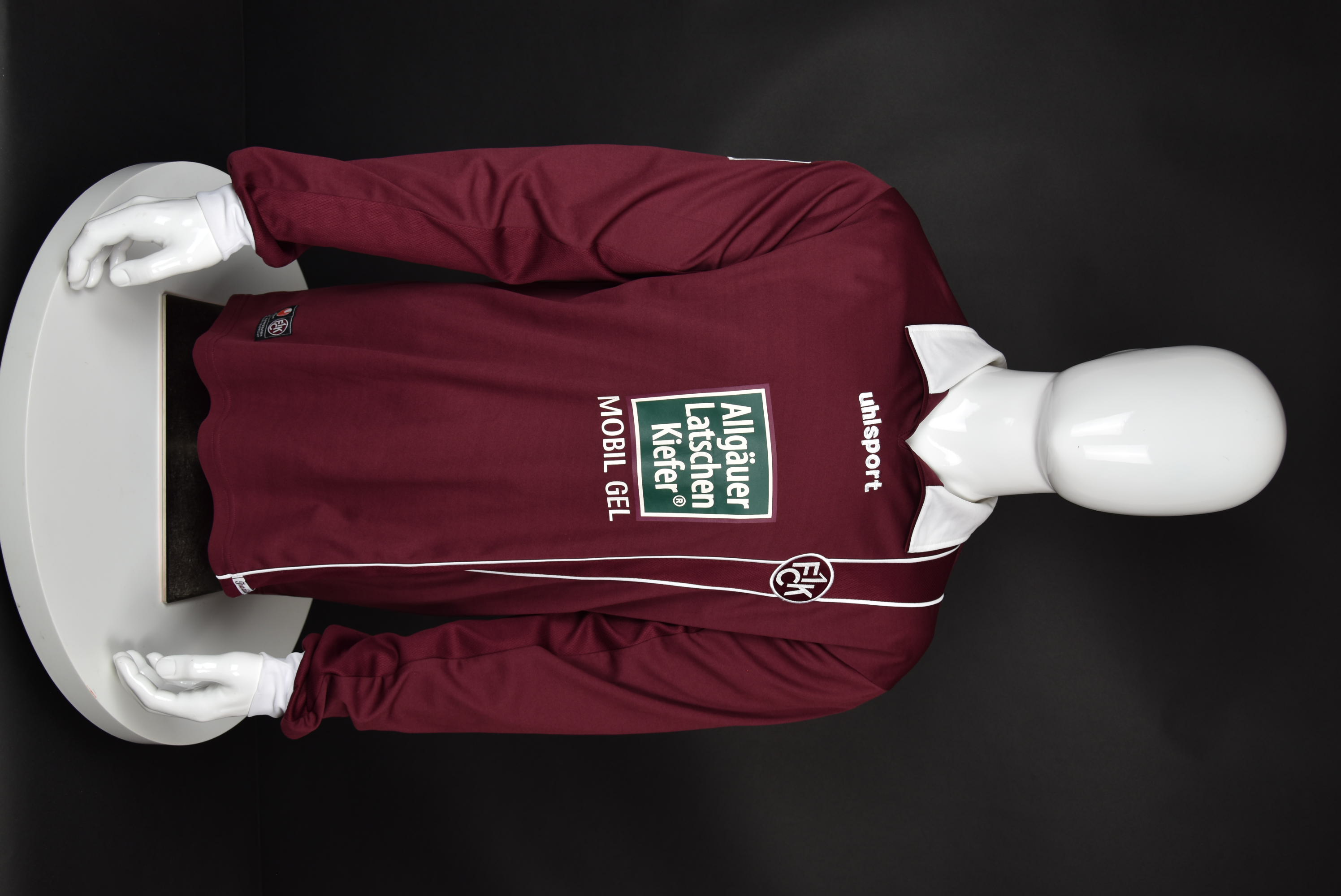 Илиан Мицански front photo