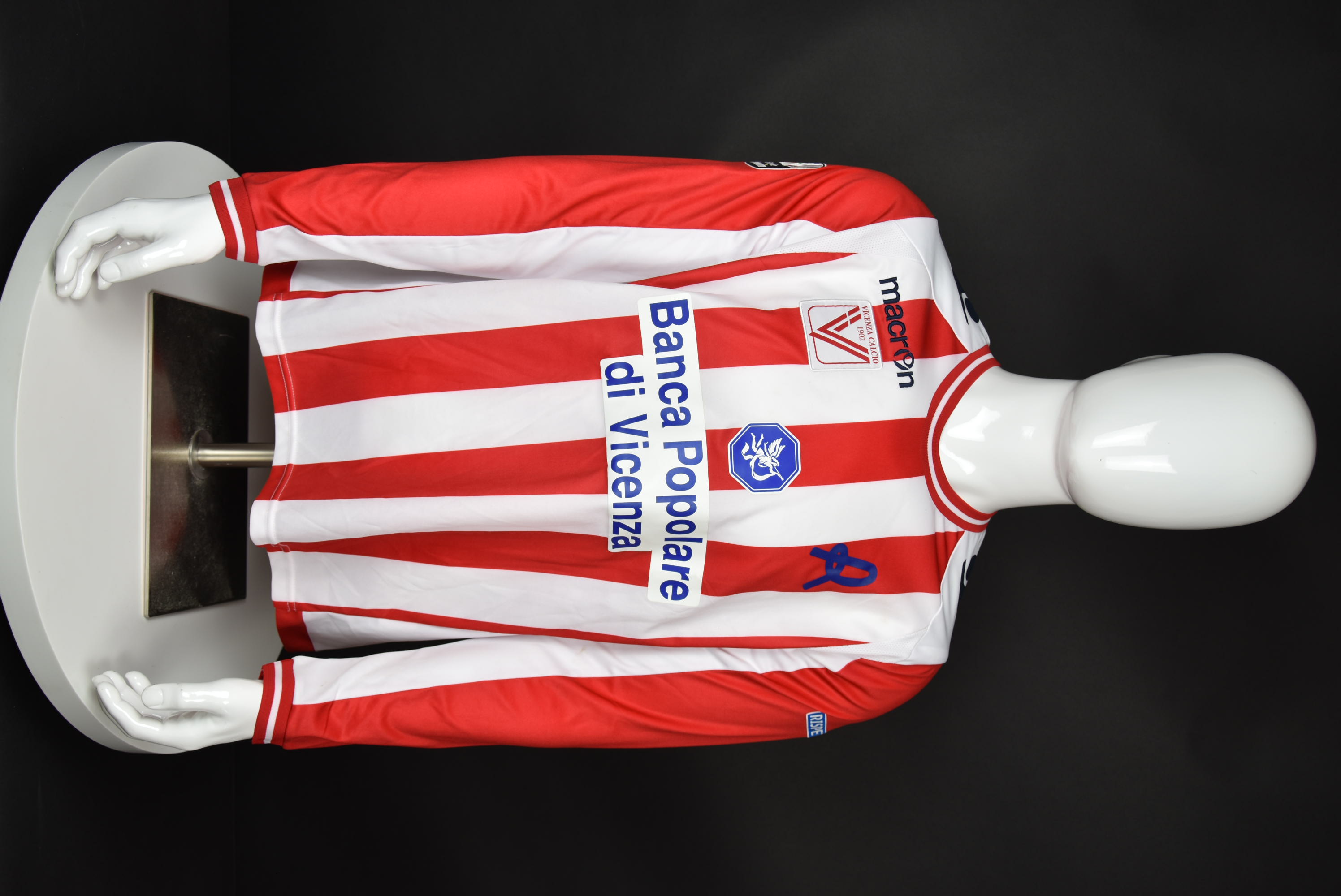 Валери Божинов front photo