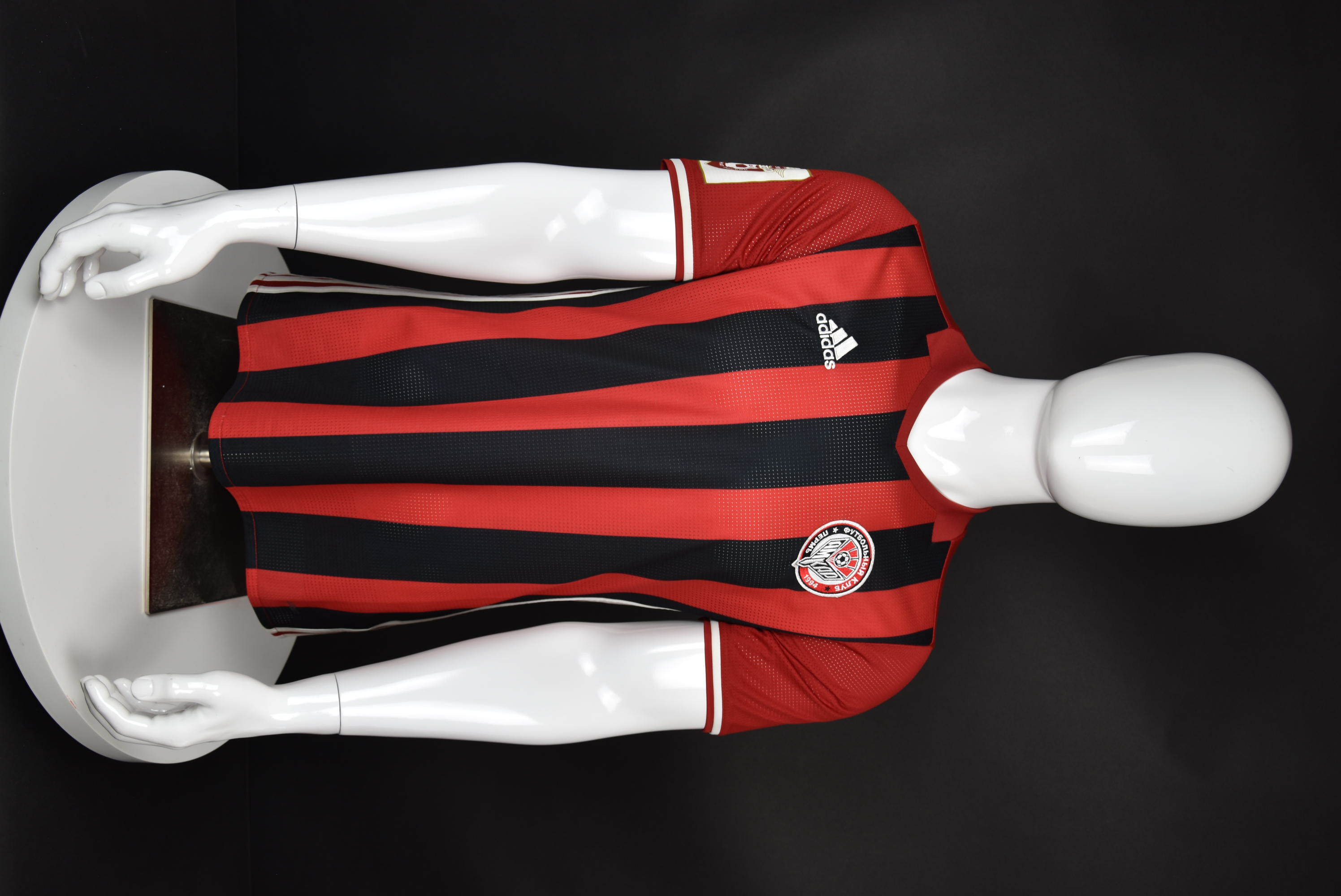 Петър Занев front photo