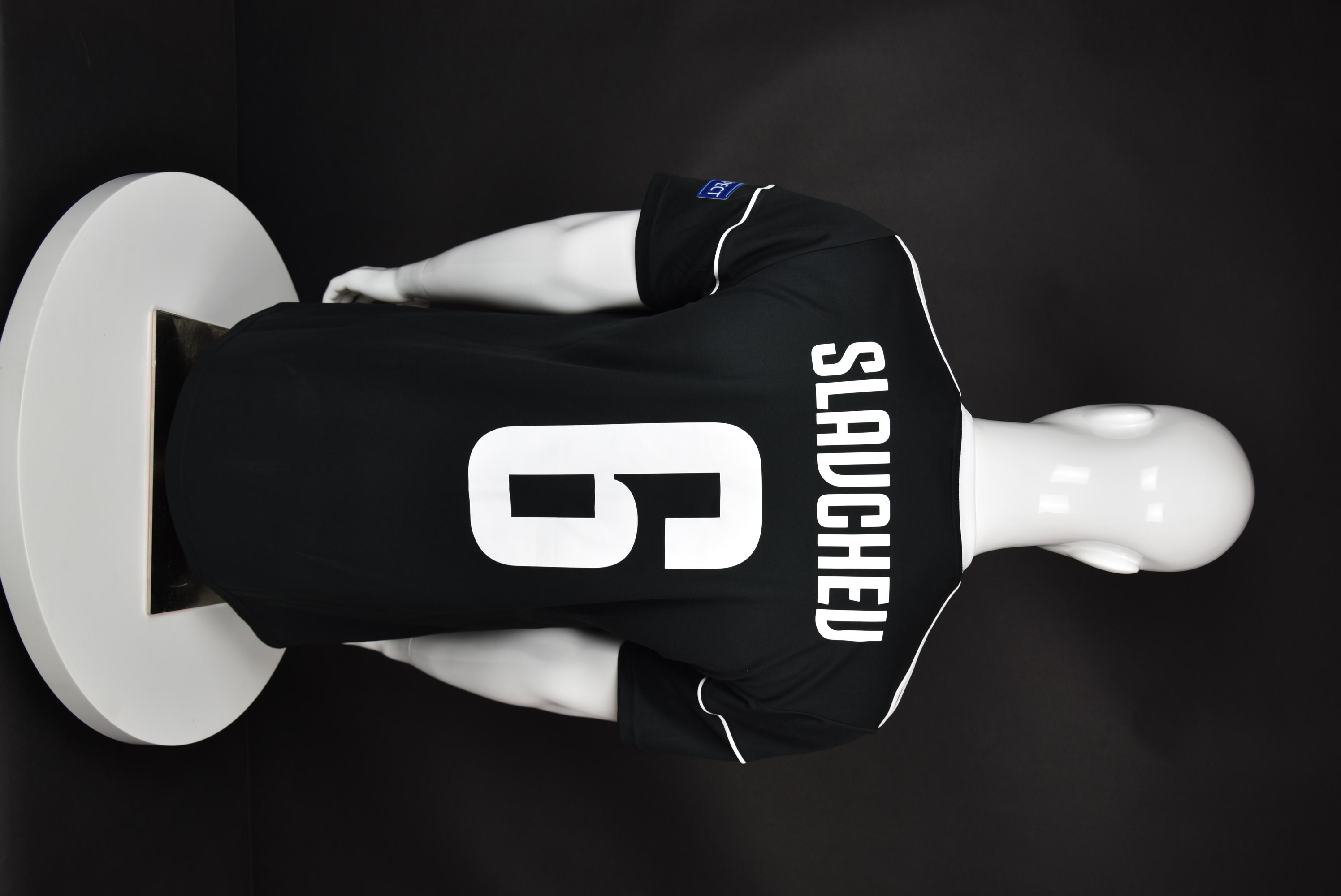 Симеон Славчев back photo