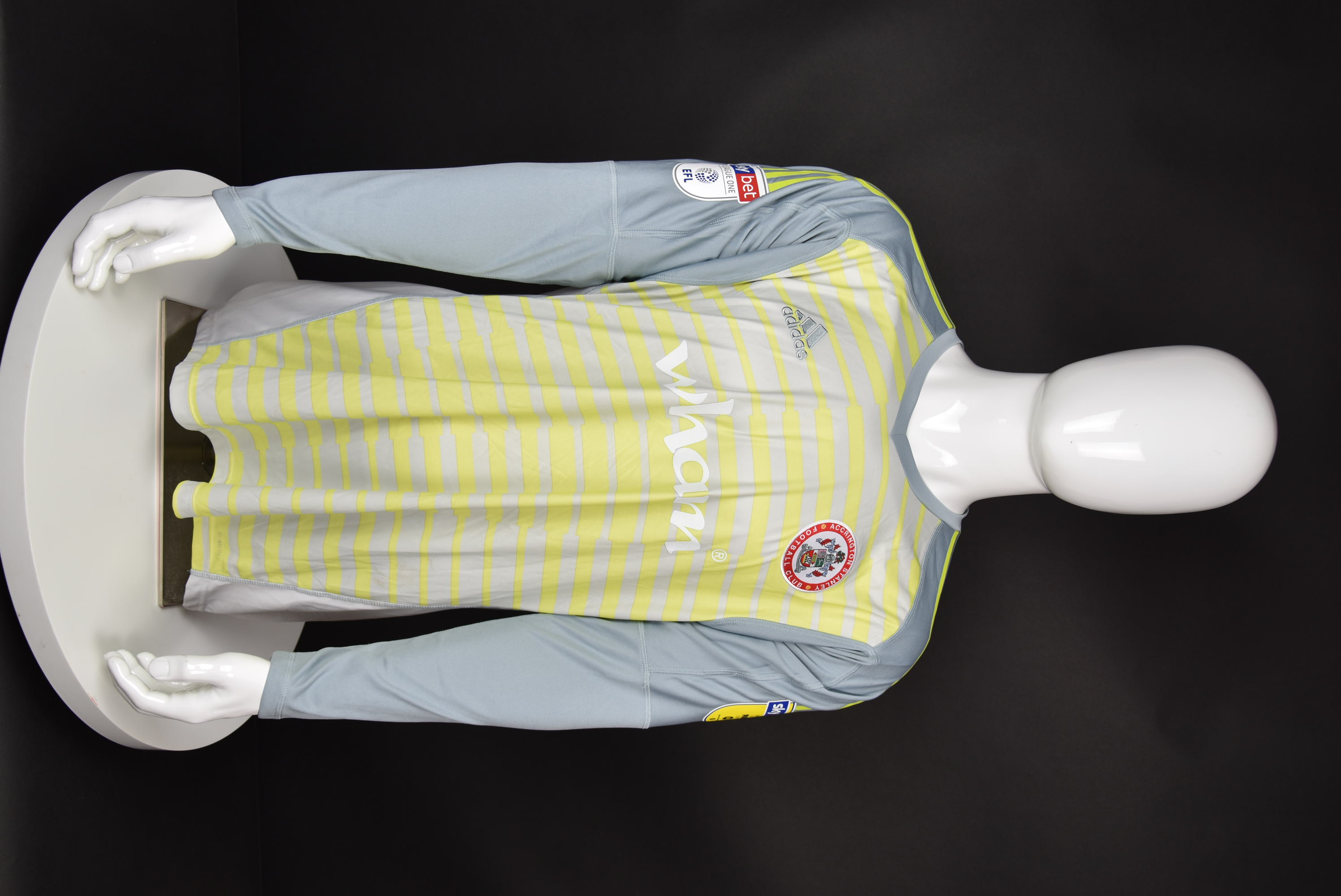 Димитър Евтимов front photo