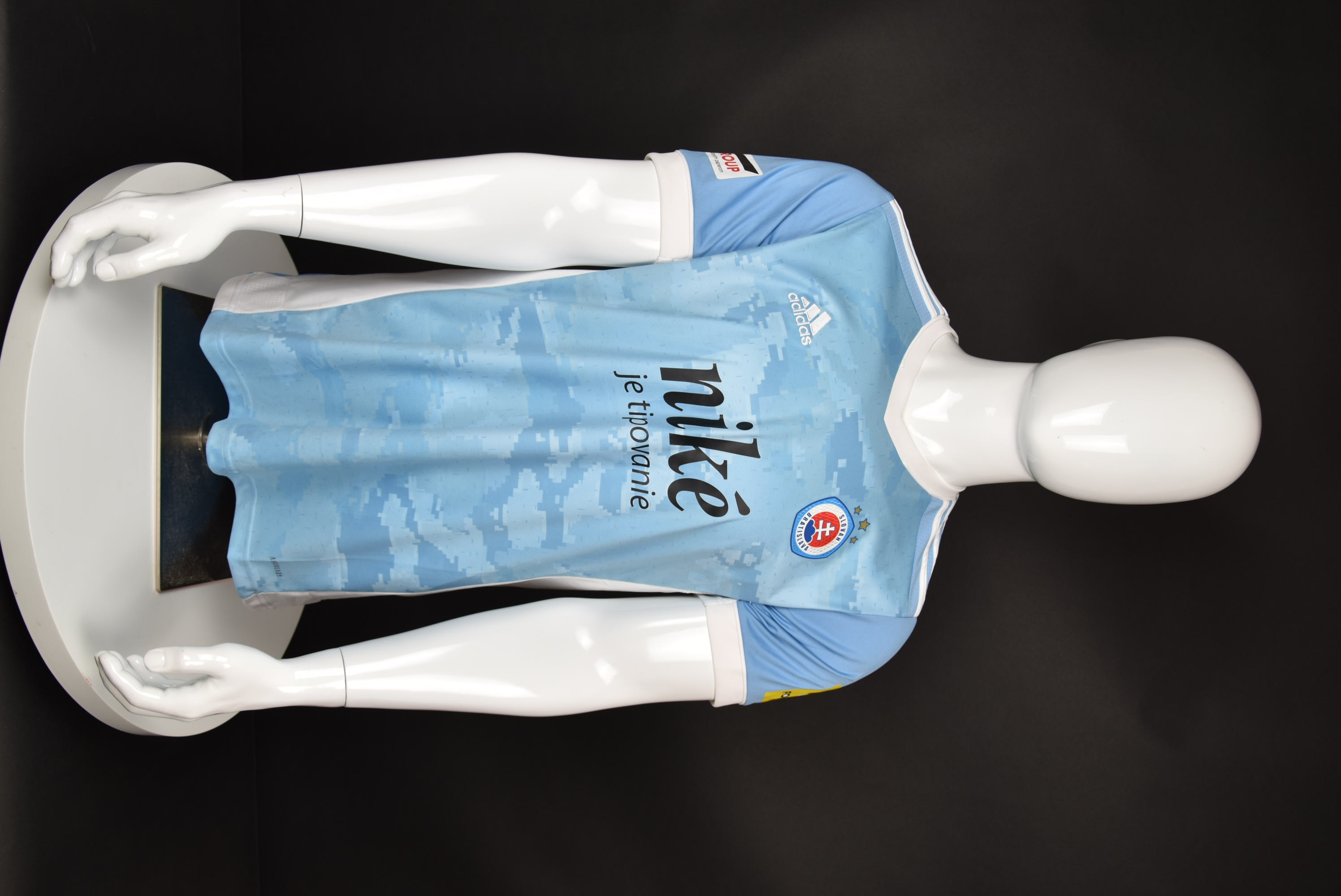 Васил Божиков front photo