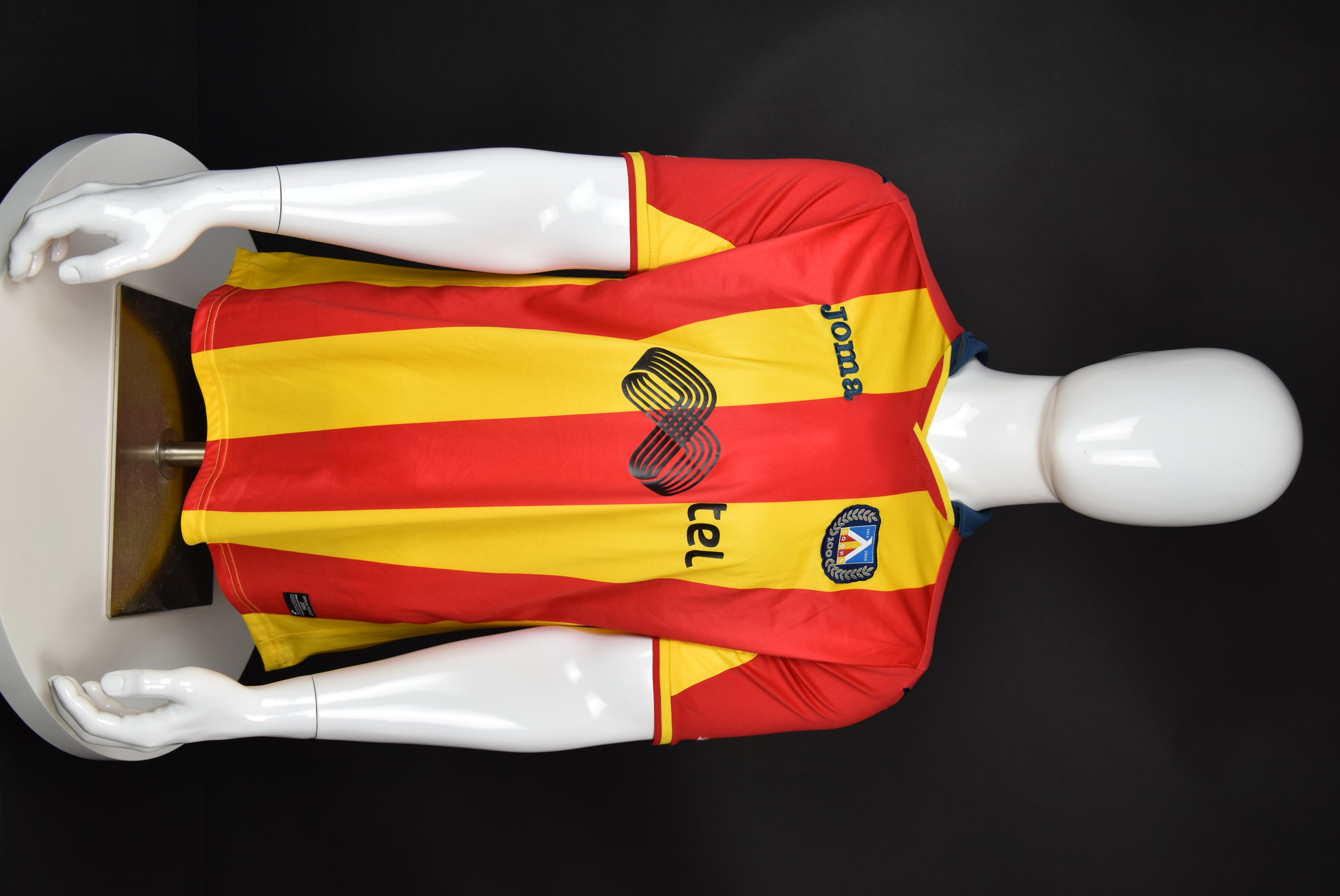 Валери Божинов front photo