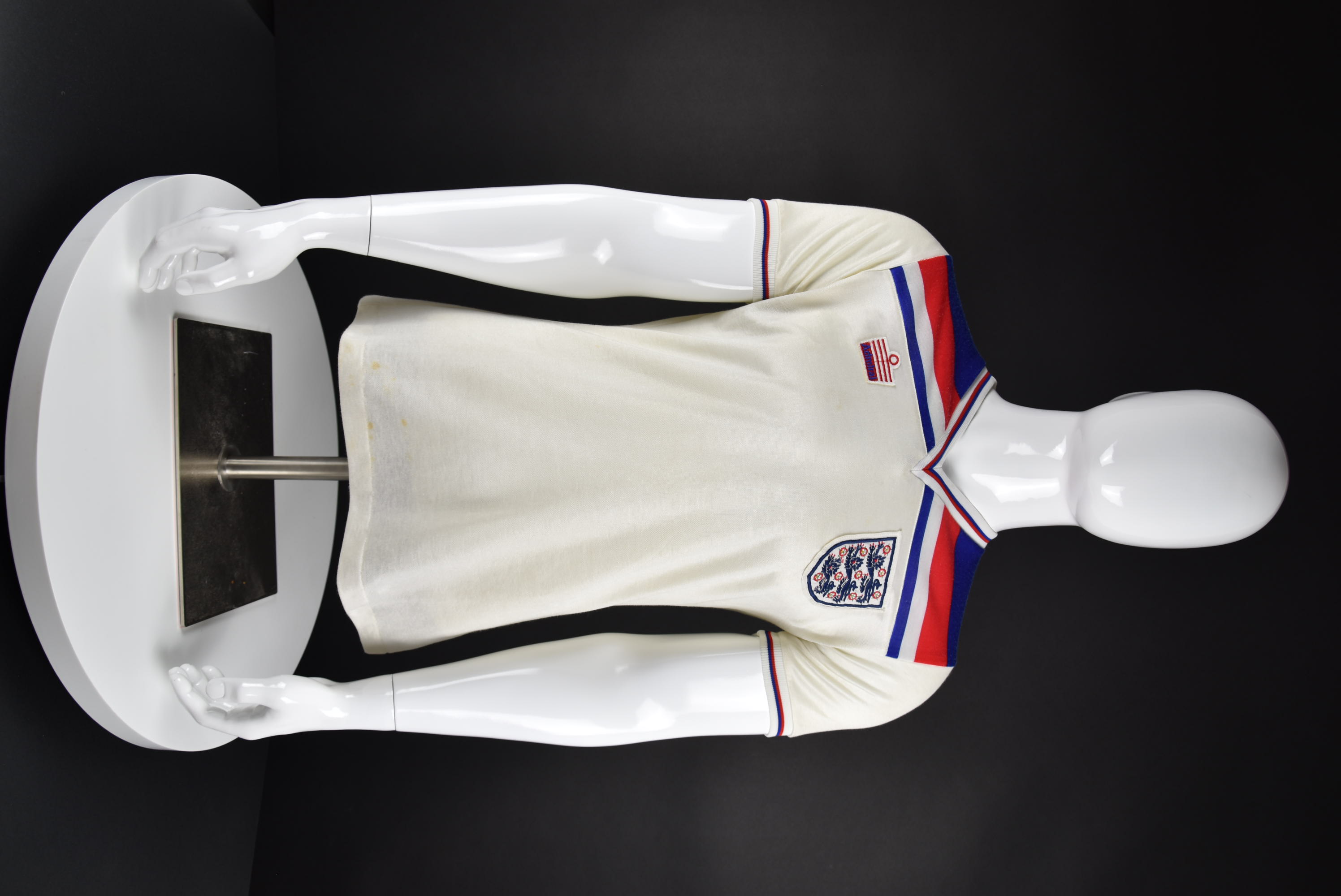 Тревър Бруукинг front photo