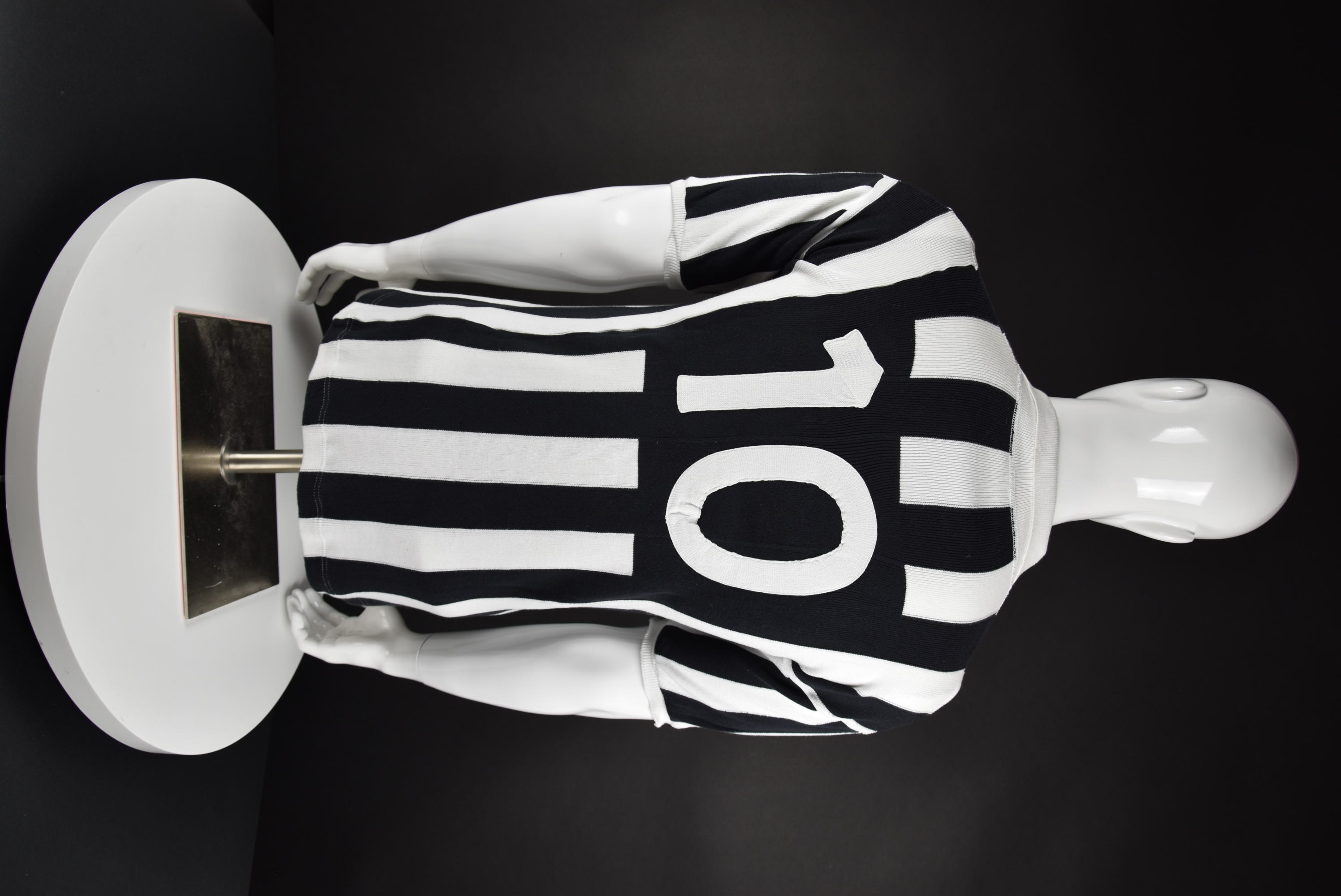 Мишел Платини back photo