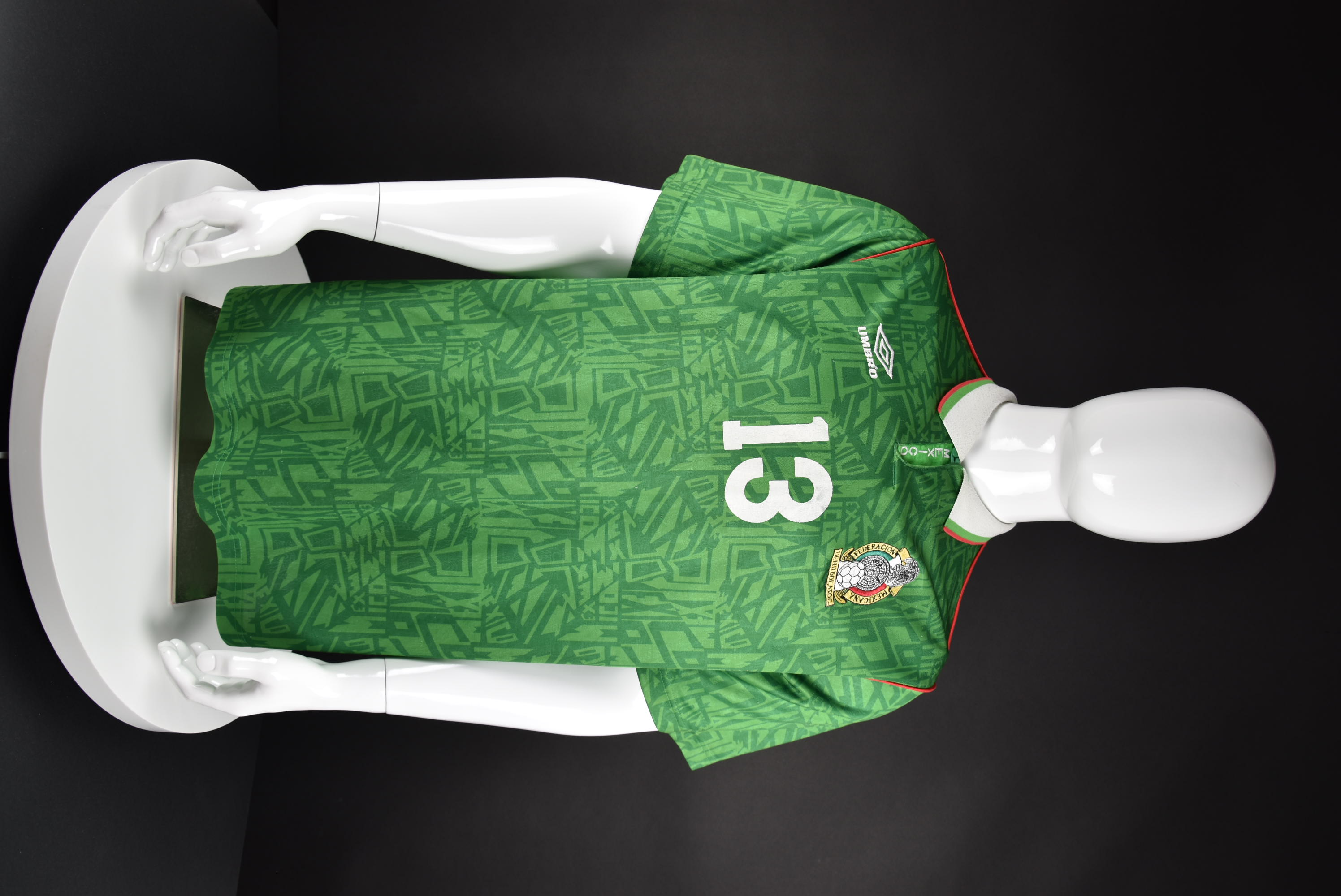 Хуан Чавес front photo