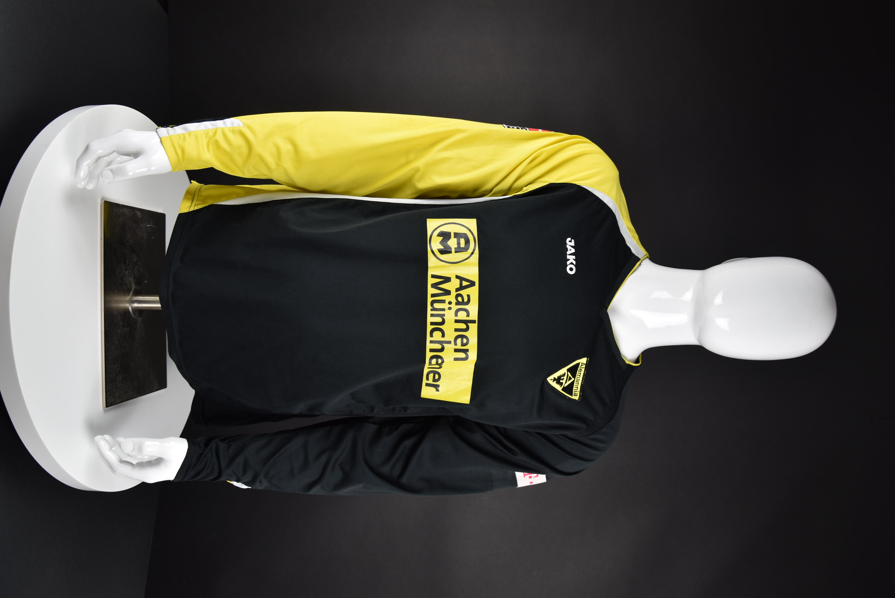 Тодор Колев front photo