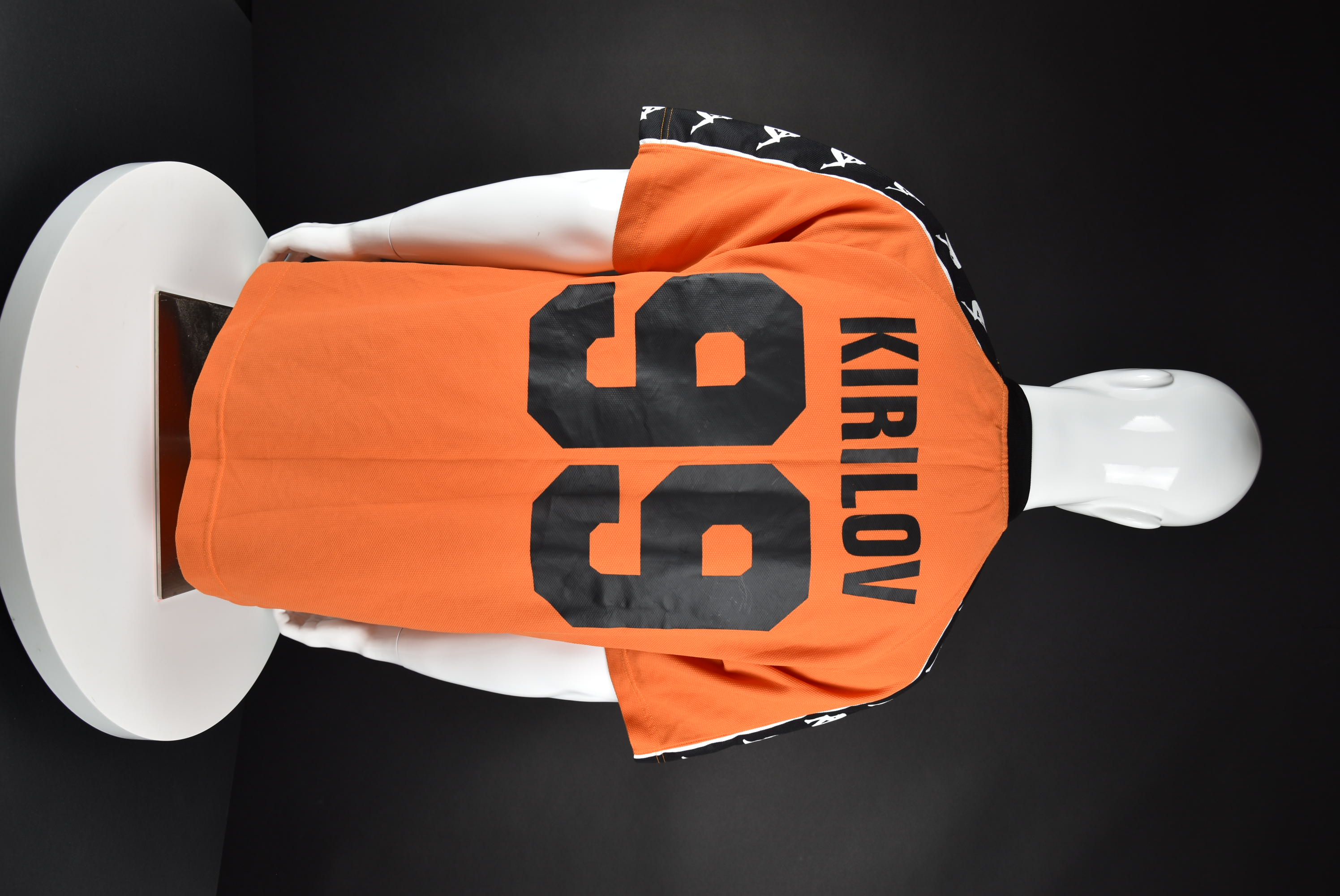 Росен Кирилов back photo