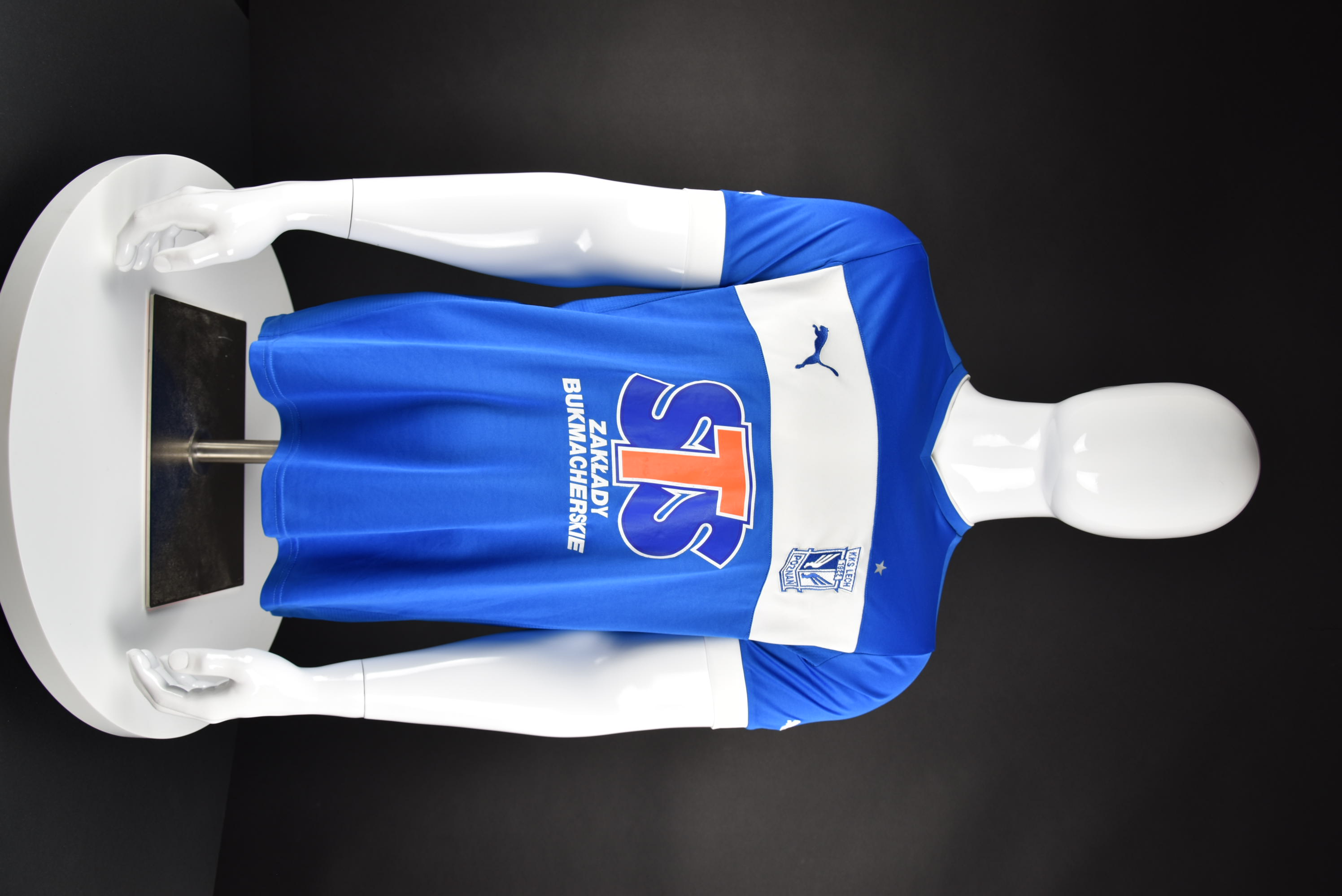 Александър Тонев front photo