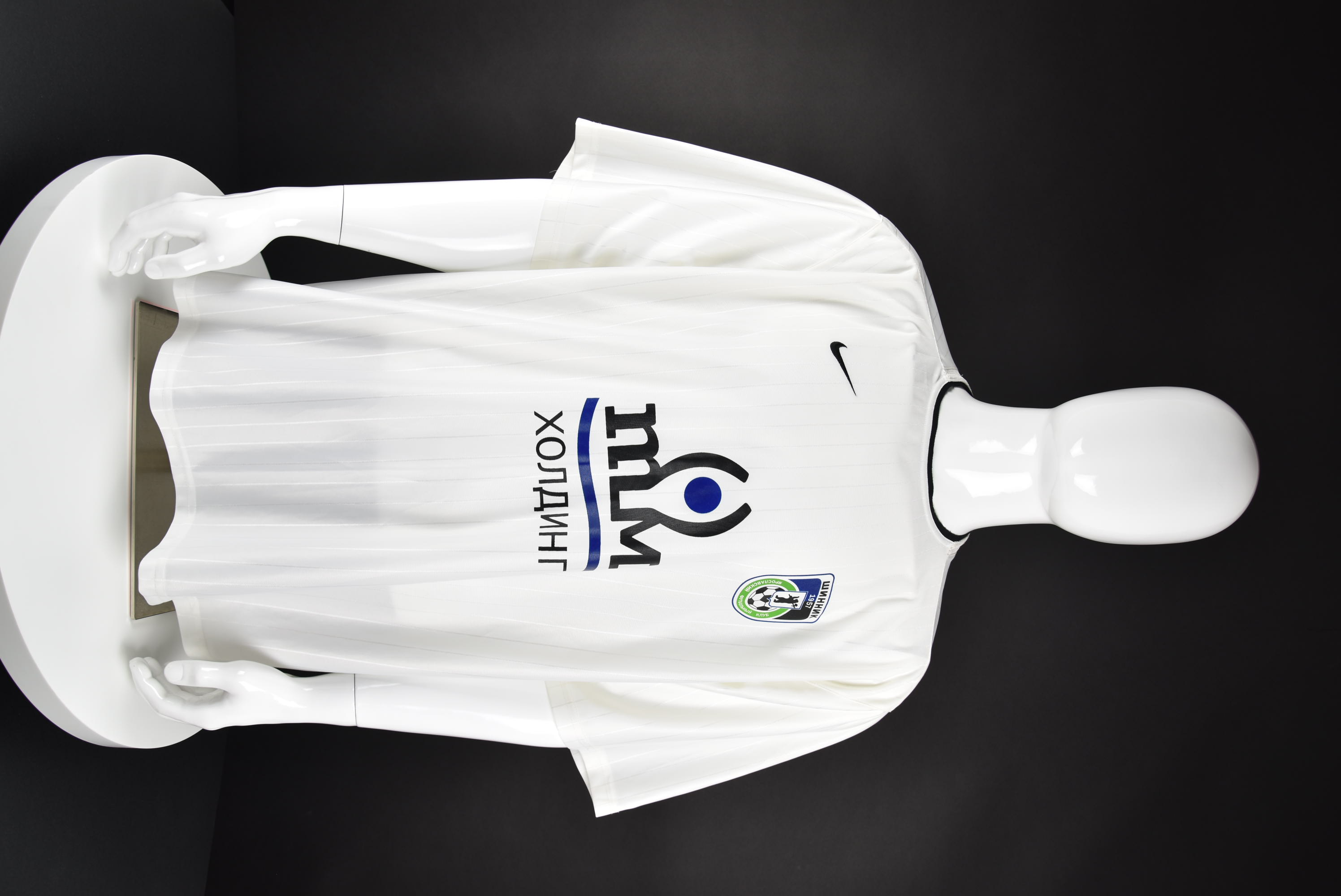 Мартин Кушев front photo