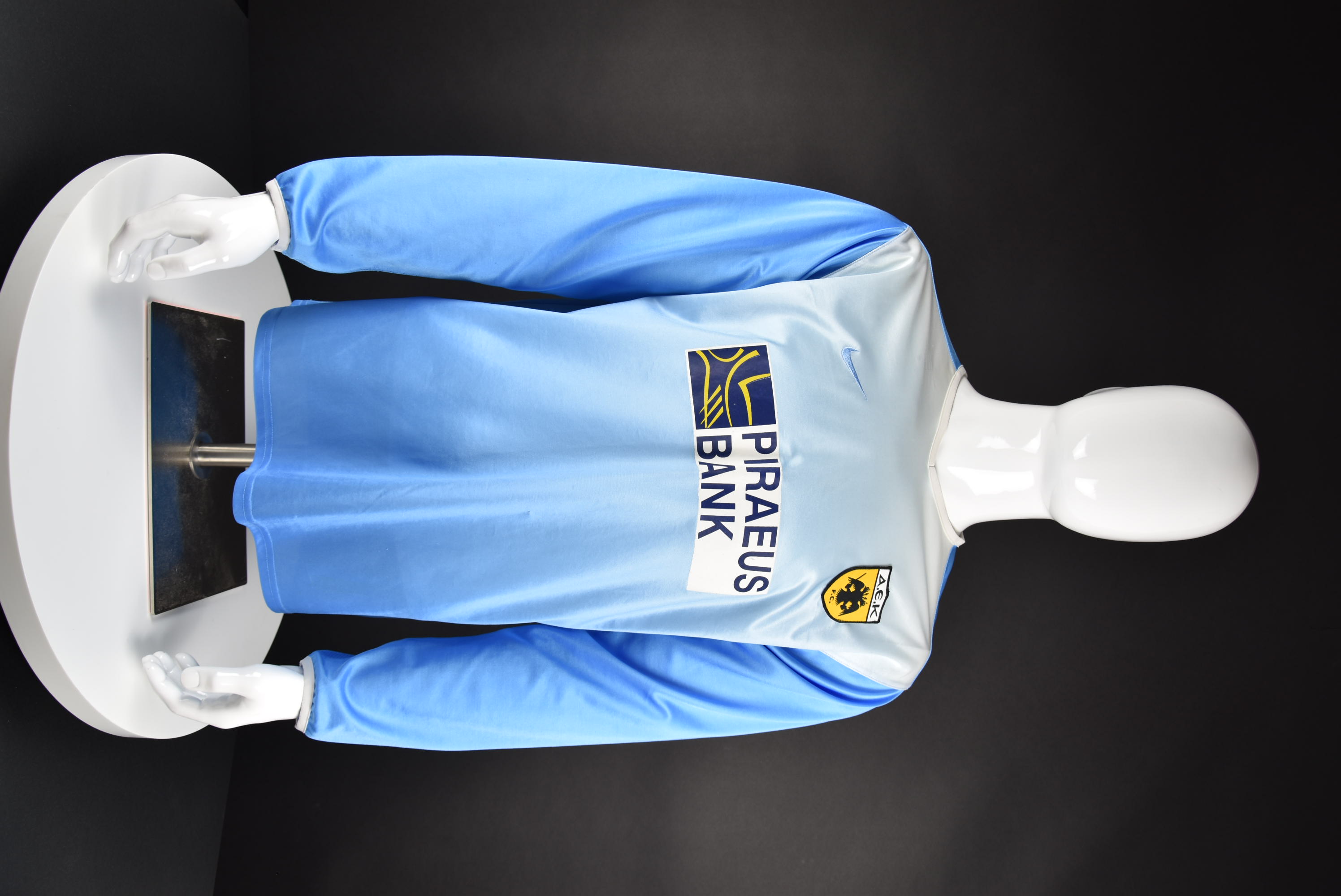 Милен Петков front photo