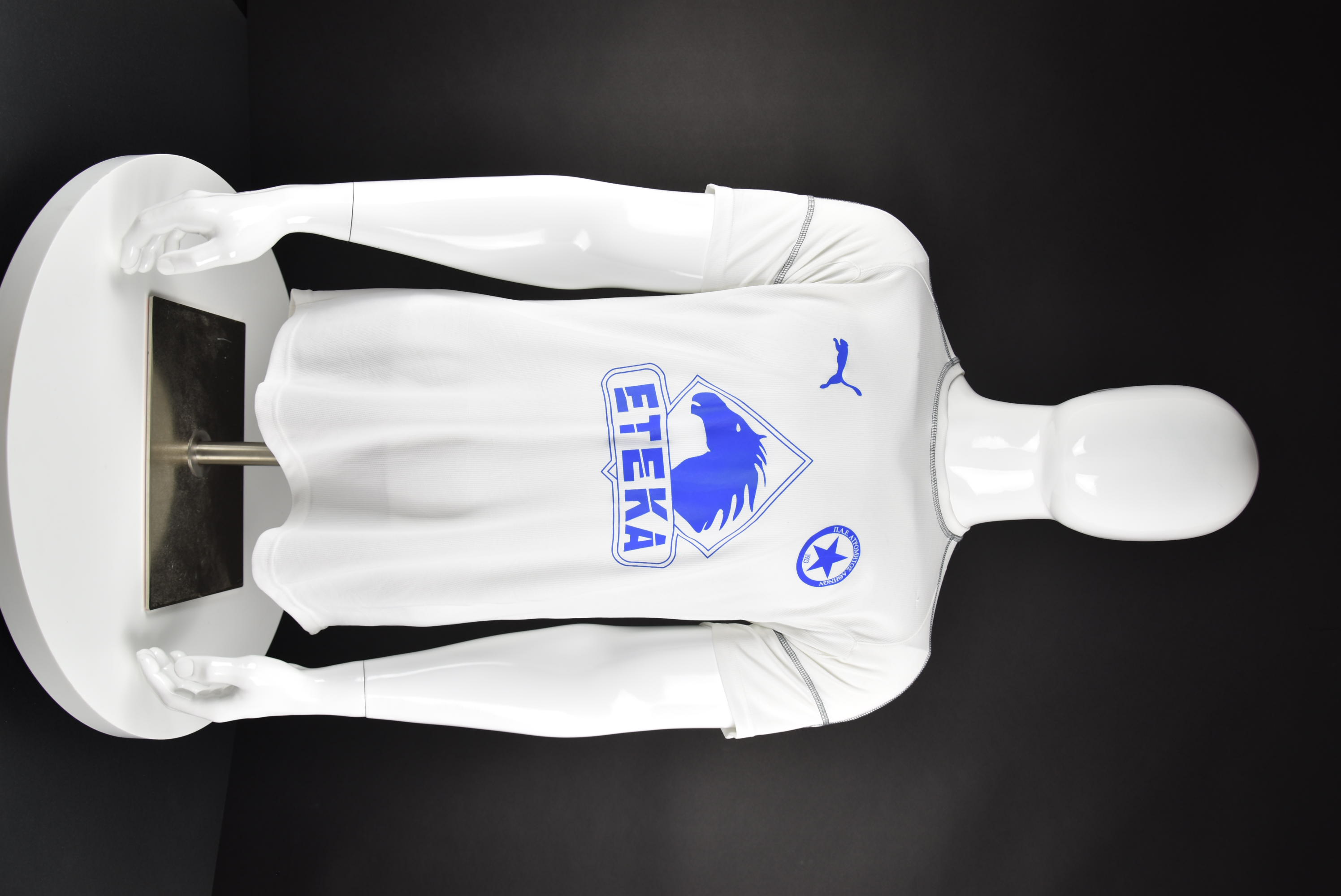 Милен Петков front photo