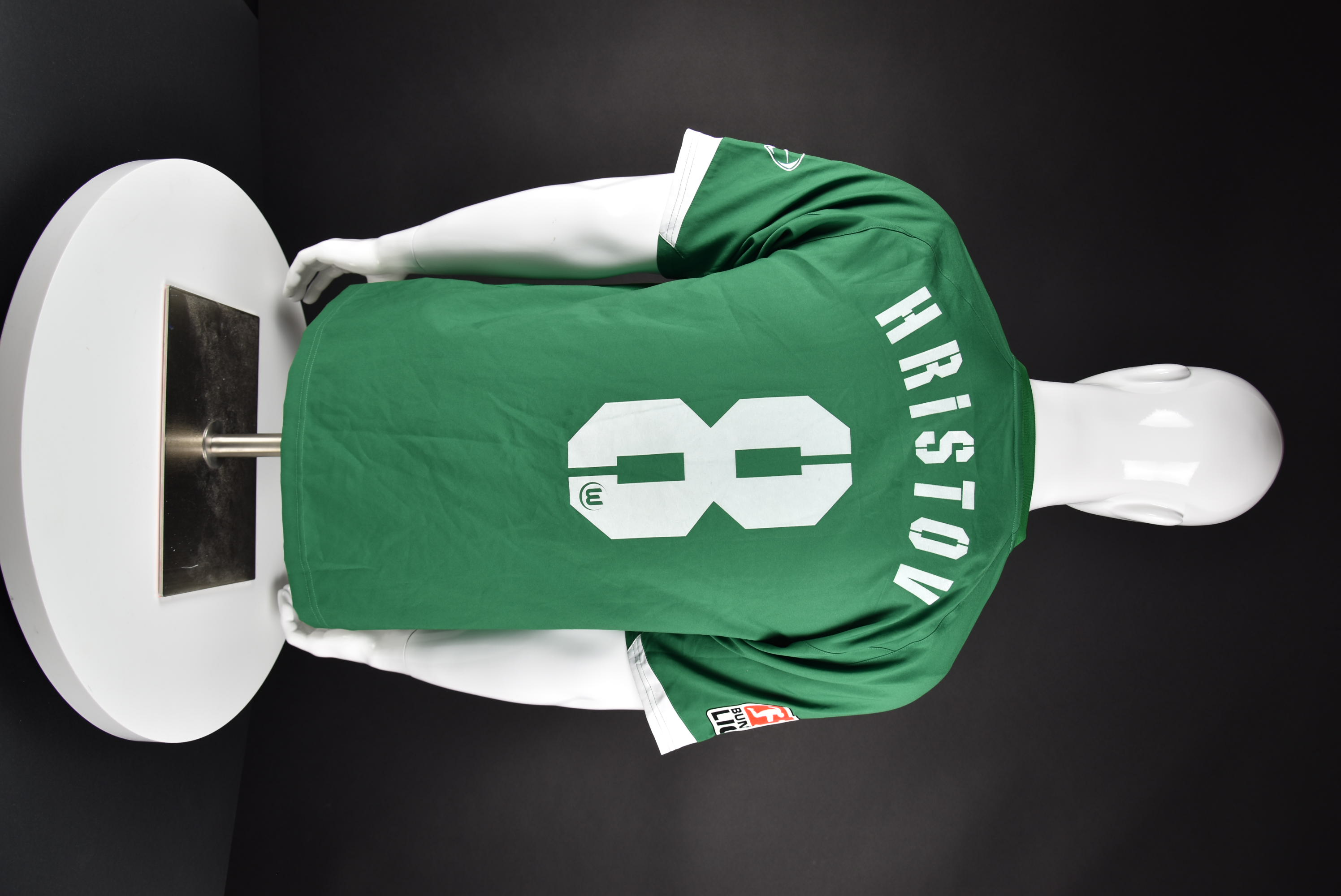 Мариян Христов back photo