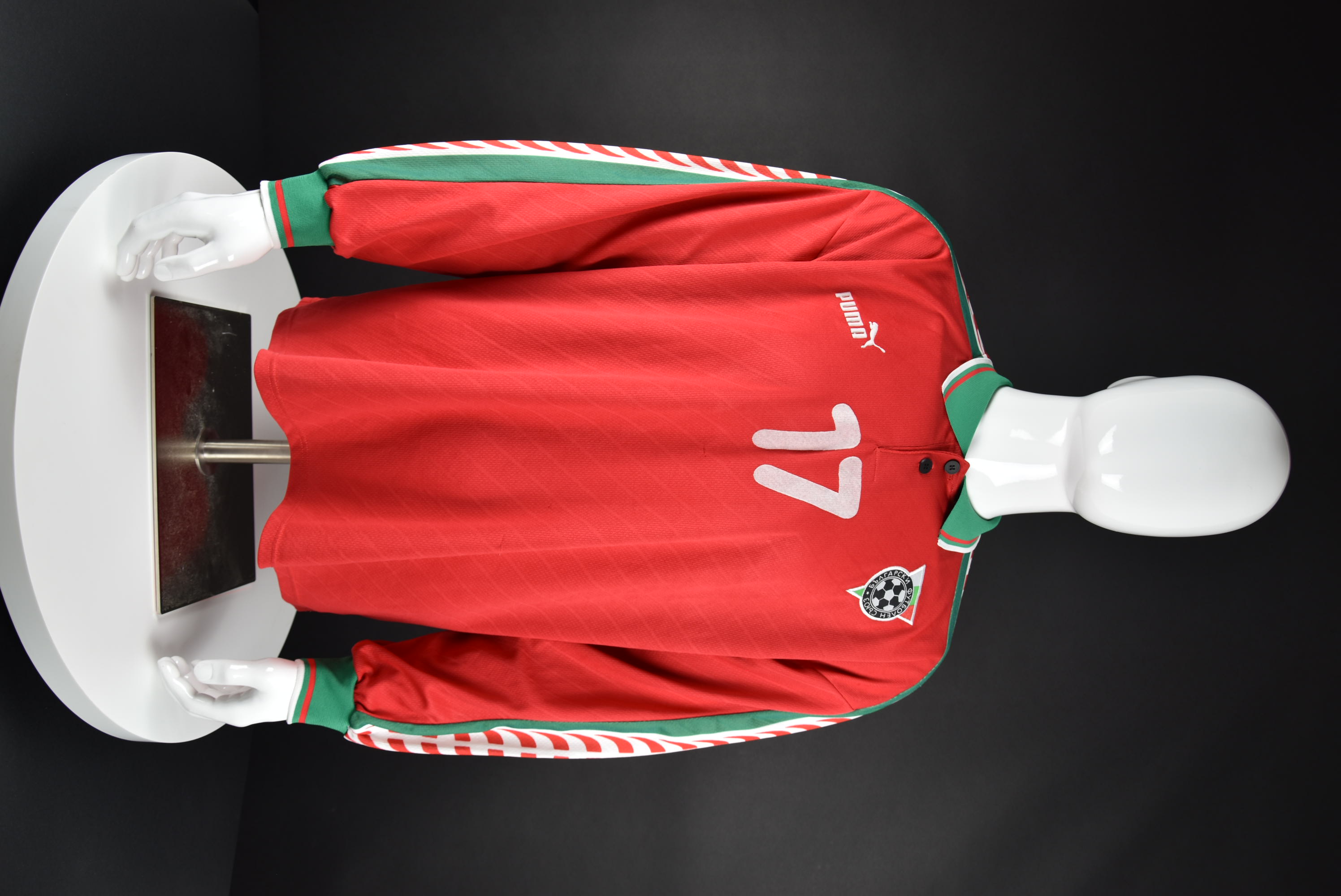 Емил Кременлиев front photo