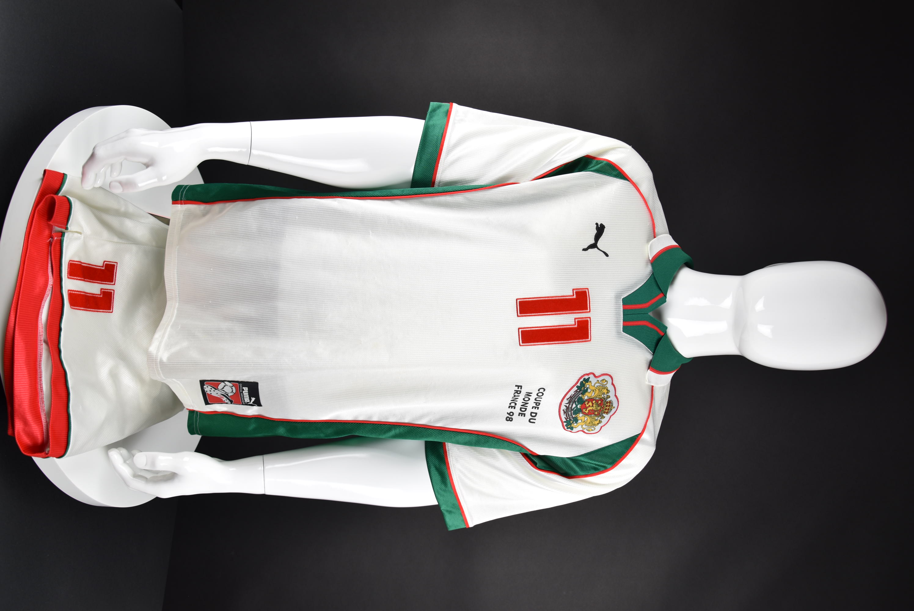 Илиан Илиев front photo