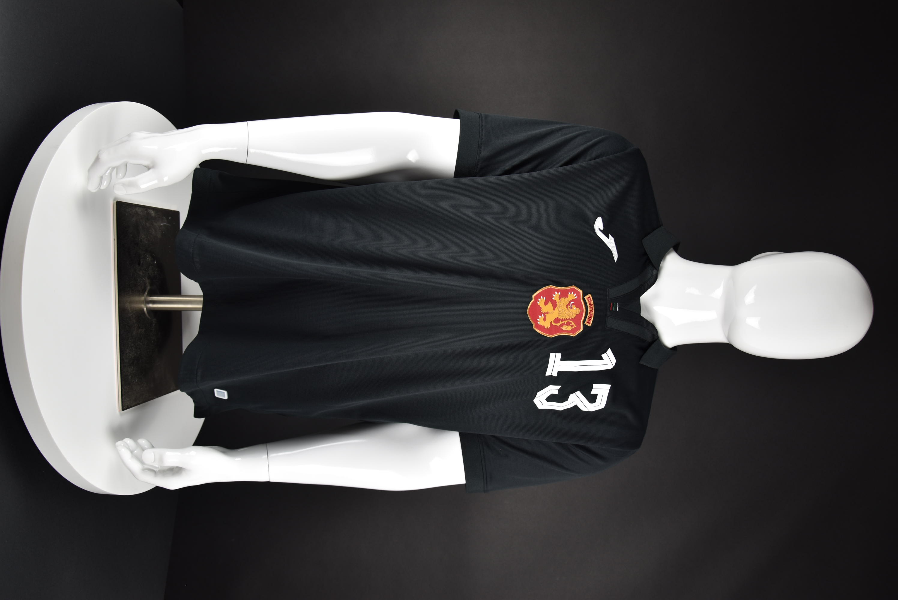 Николай Михайлов front photo