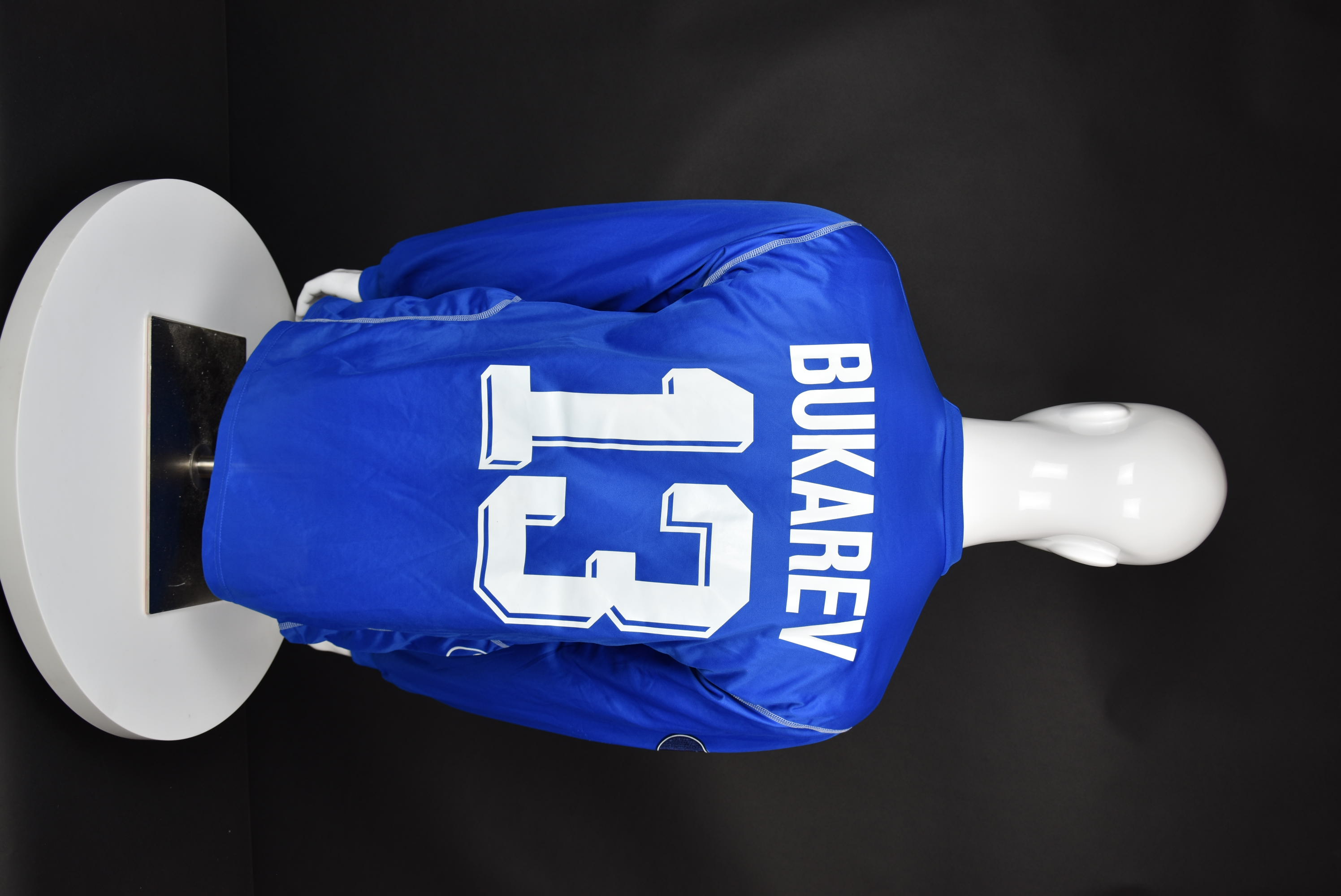 Асен Букарев back photo