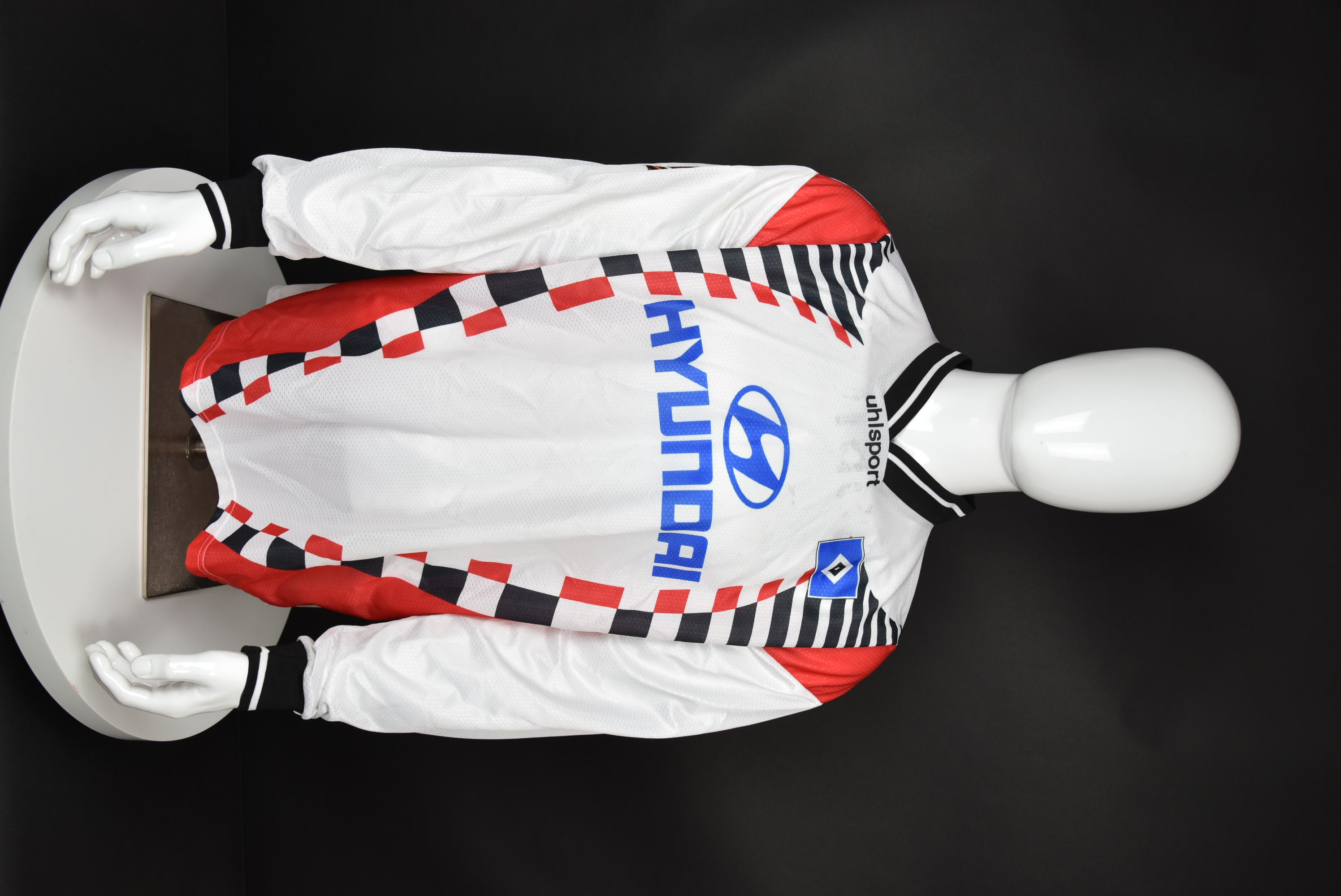 Петър Хубчев front photo