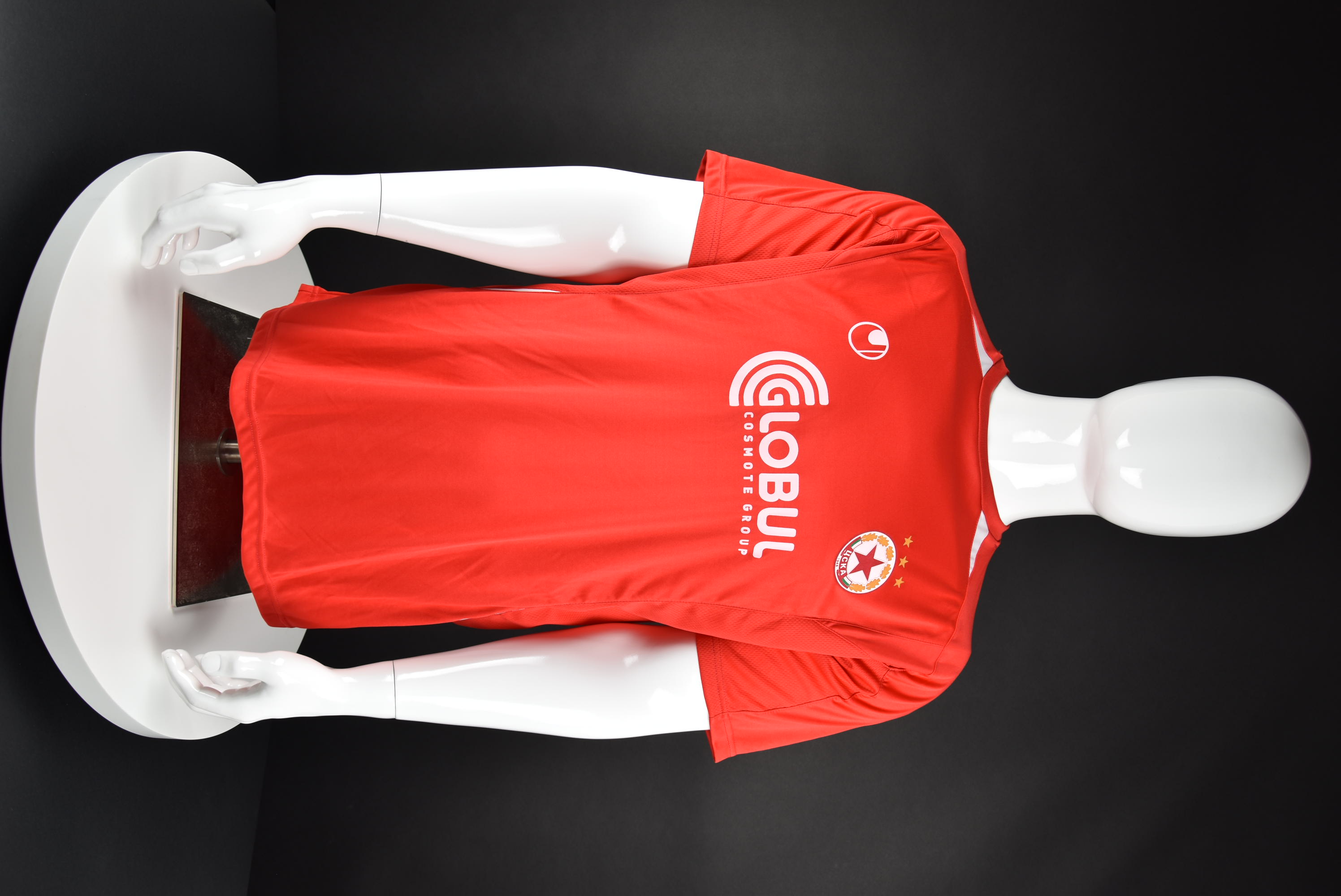 Иван Стоянов front photo