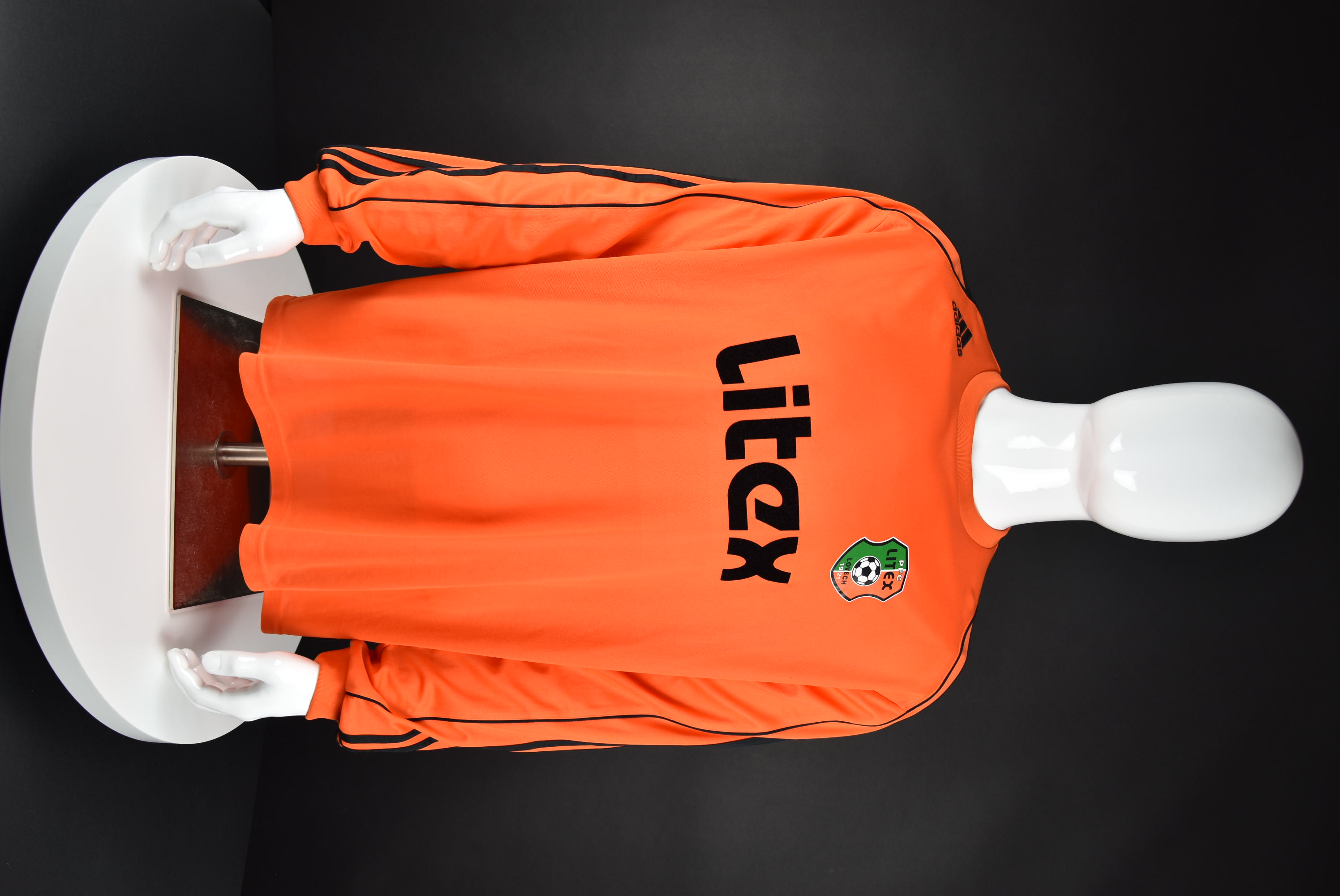 Живко Желев front photo