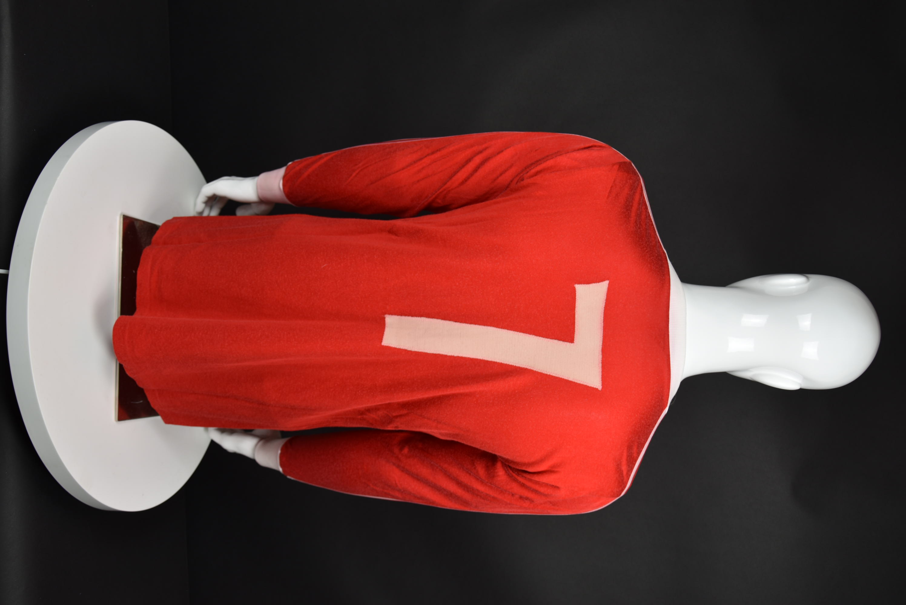 Костадин Костадинов back photo