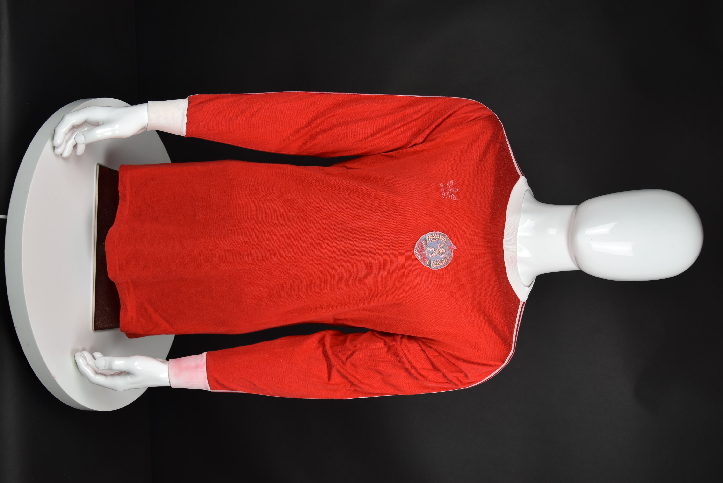 Костадин Костадинов front photo