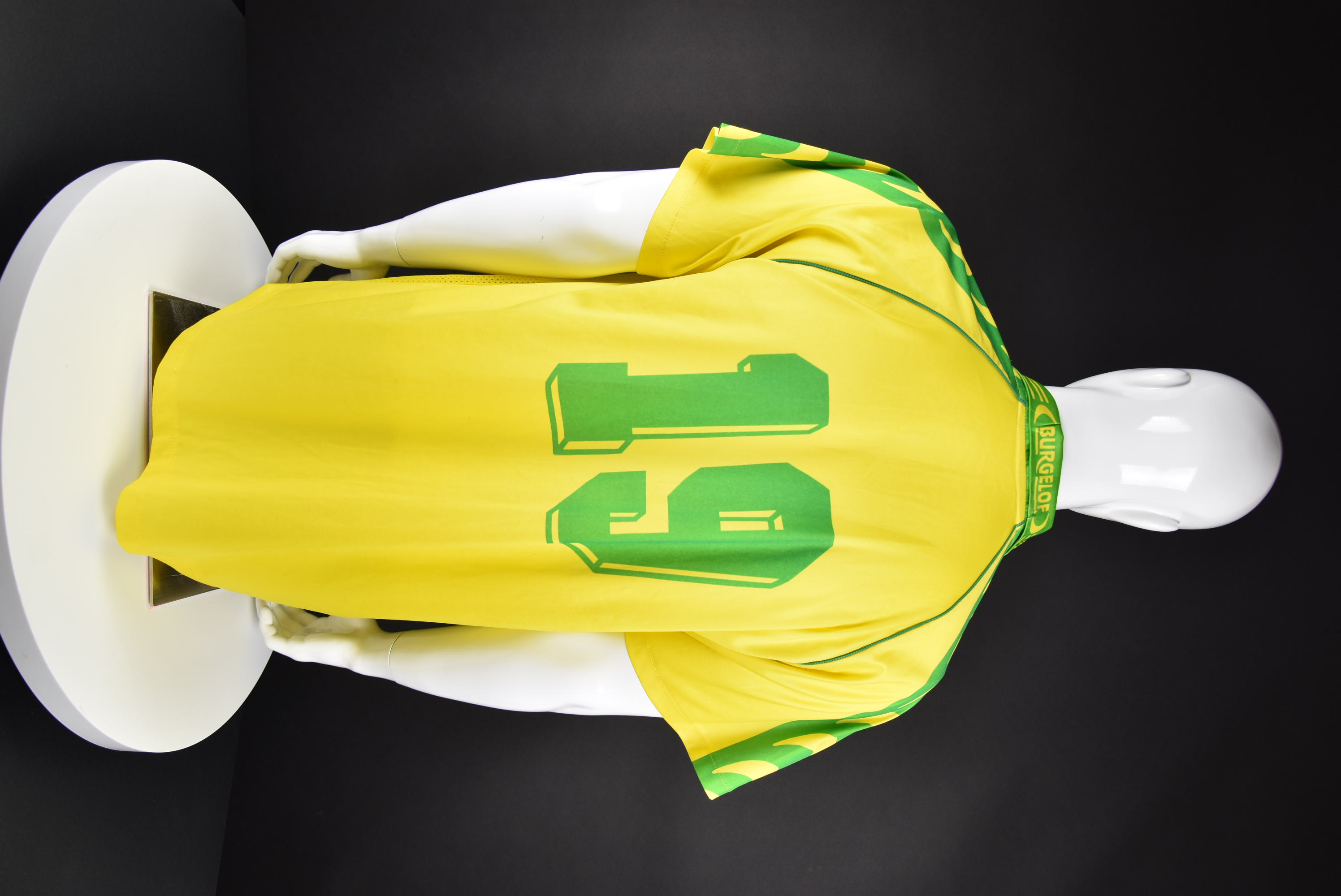 Атанас Георгиев back photo