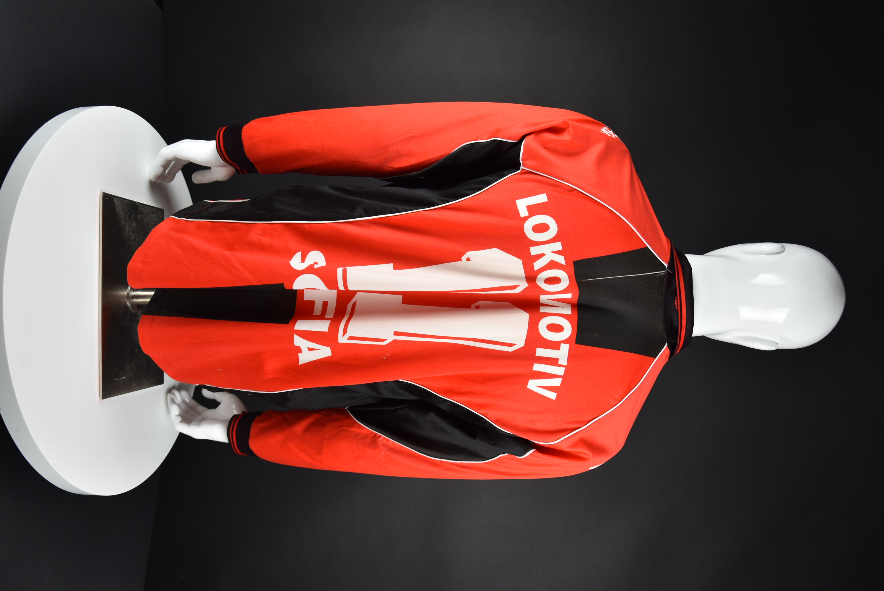 Кристиян Добрев back photo