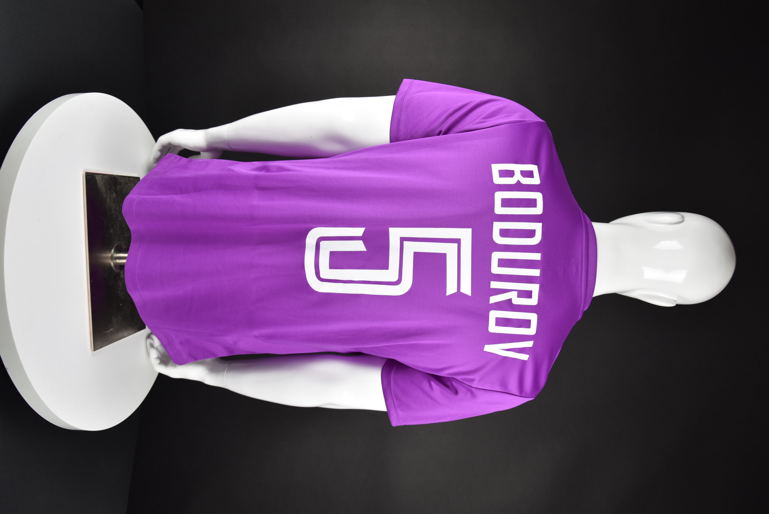 Николай Бодуров back photo