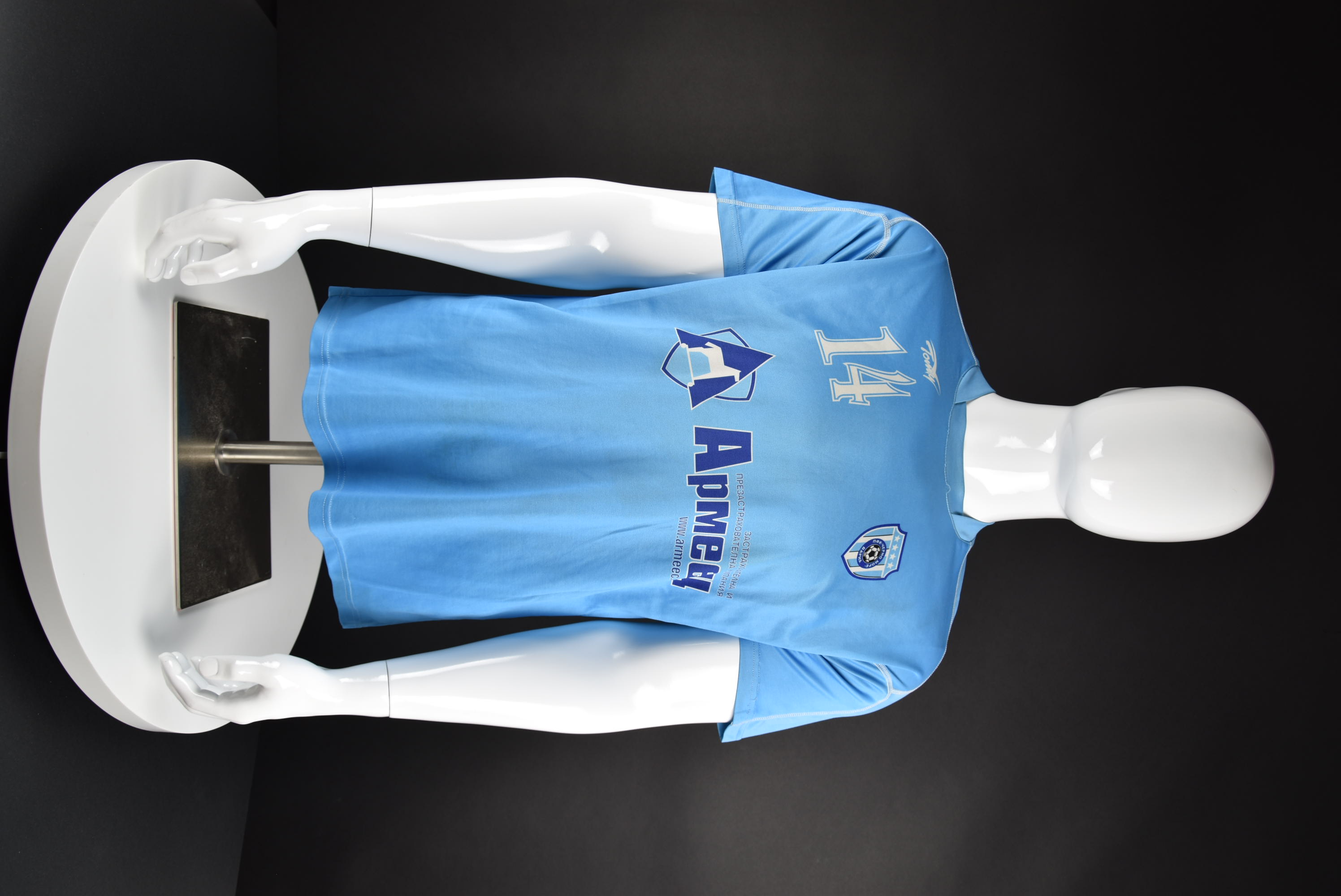 Станислав Стоянов front photo