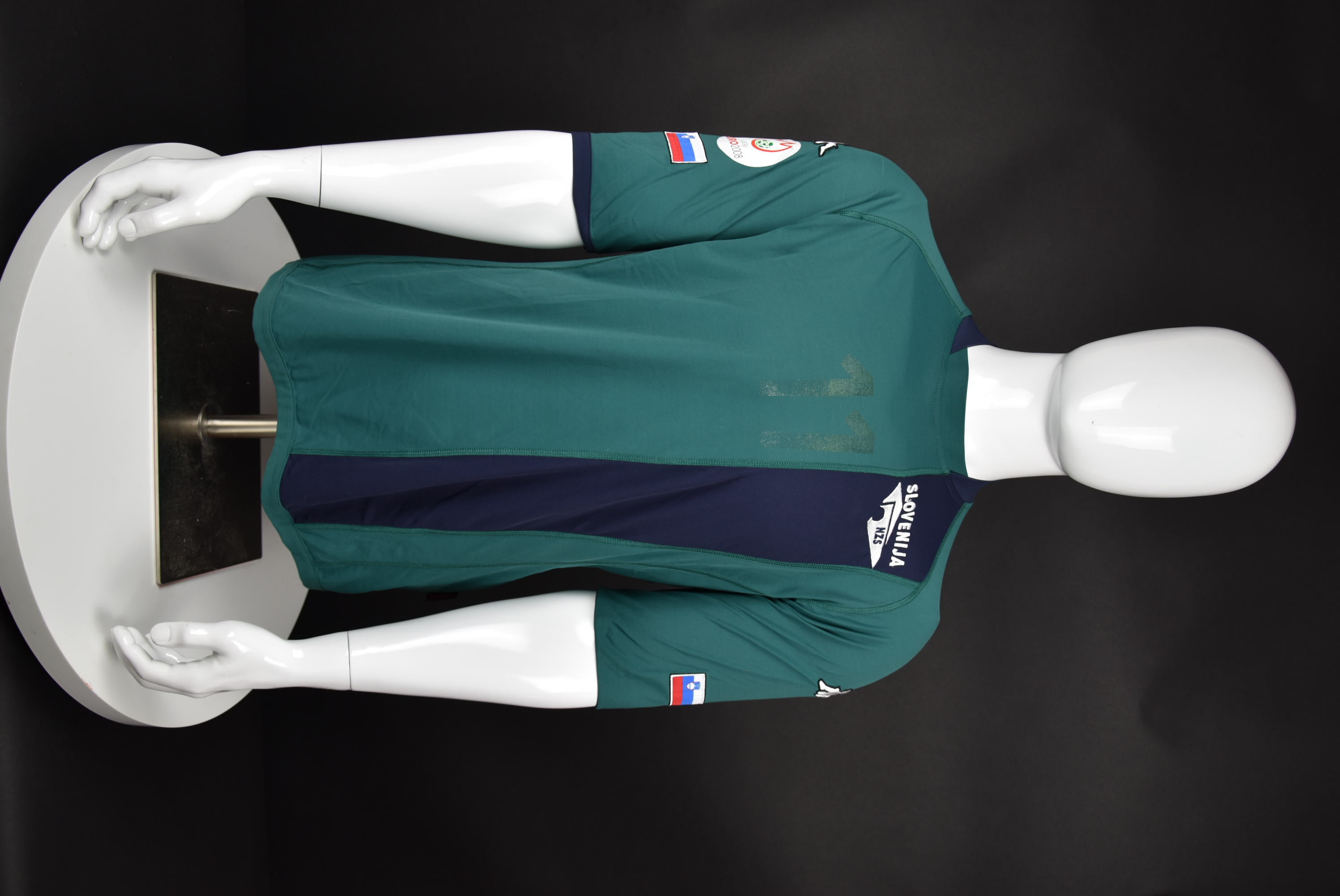 Андрей Комач front photo