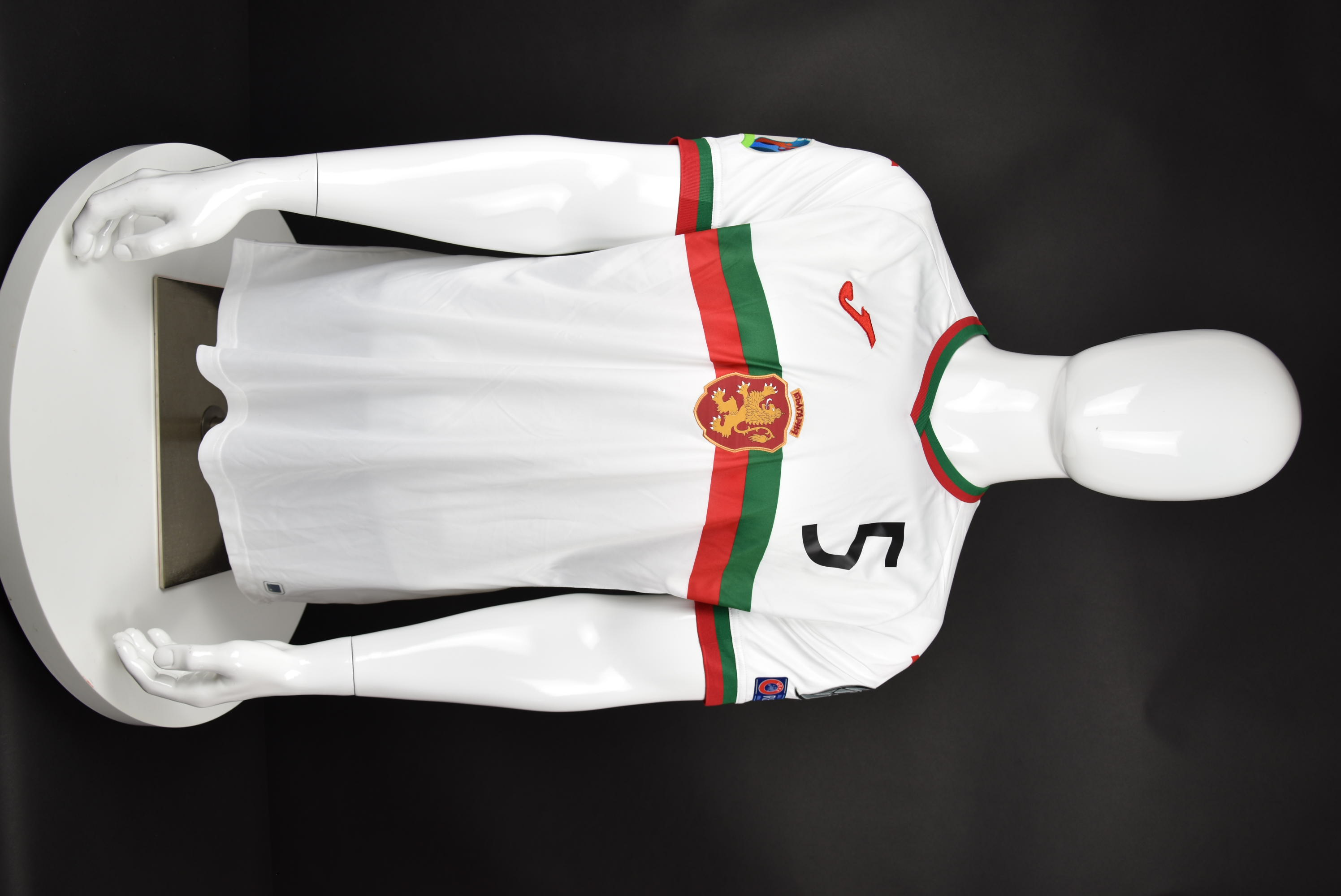 Кристиян Димитров front photo