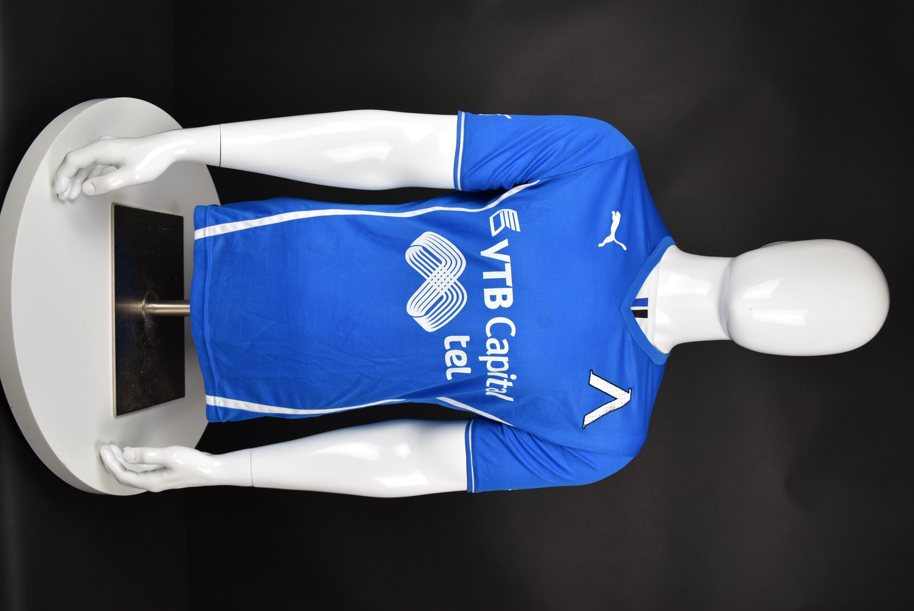 Антонио Вутов front photo