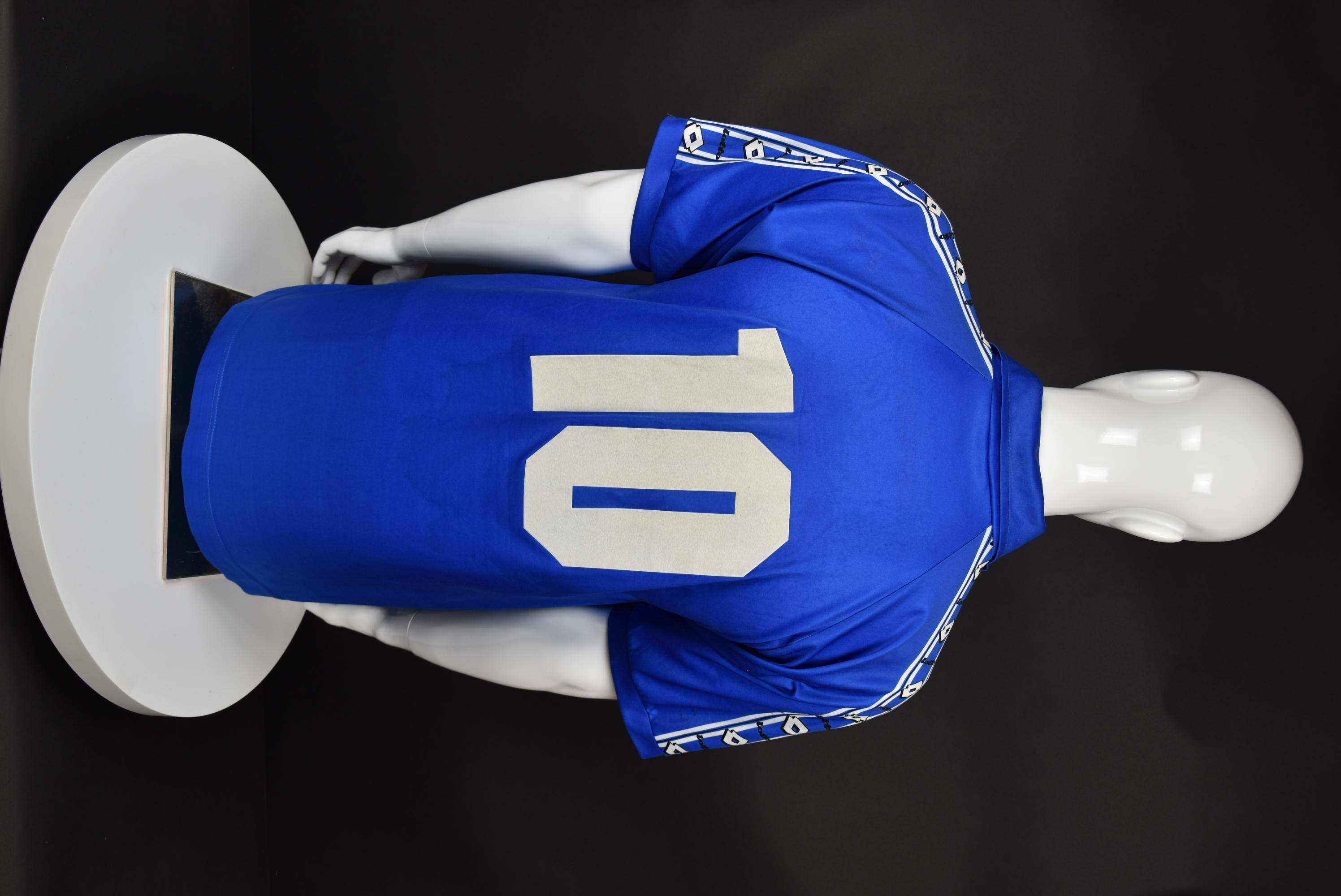 Николай Тодоров back photo