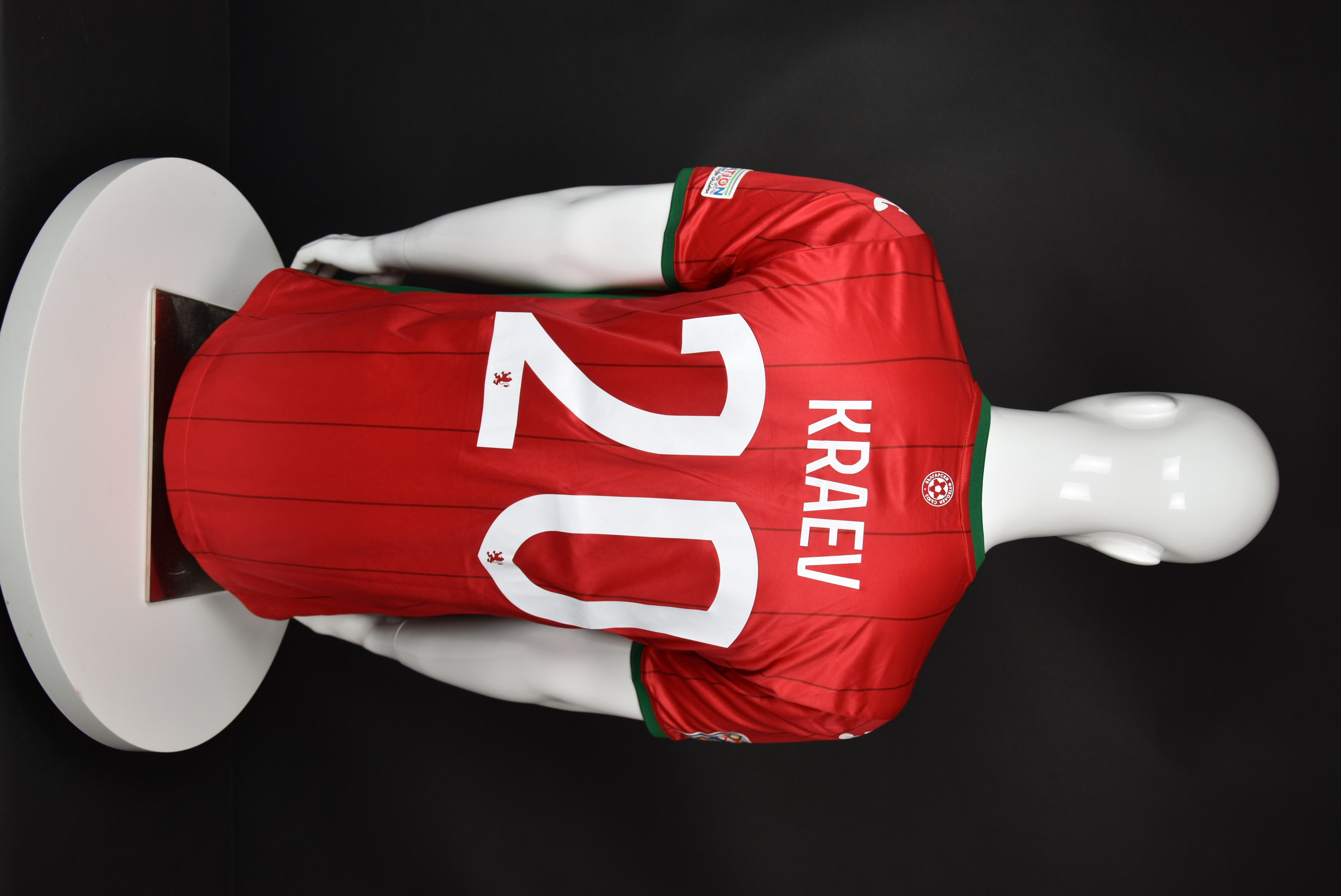 Андриан Краев back photo