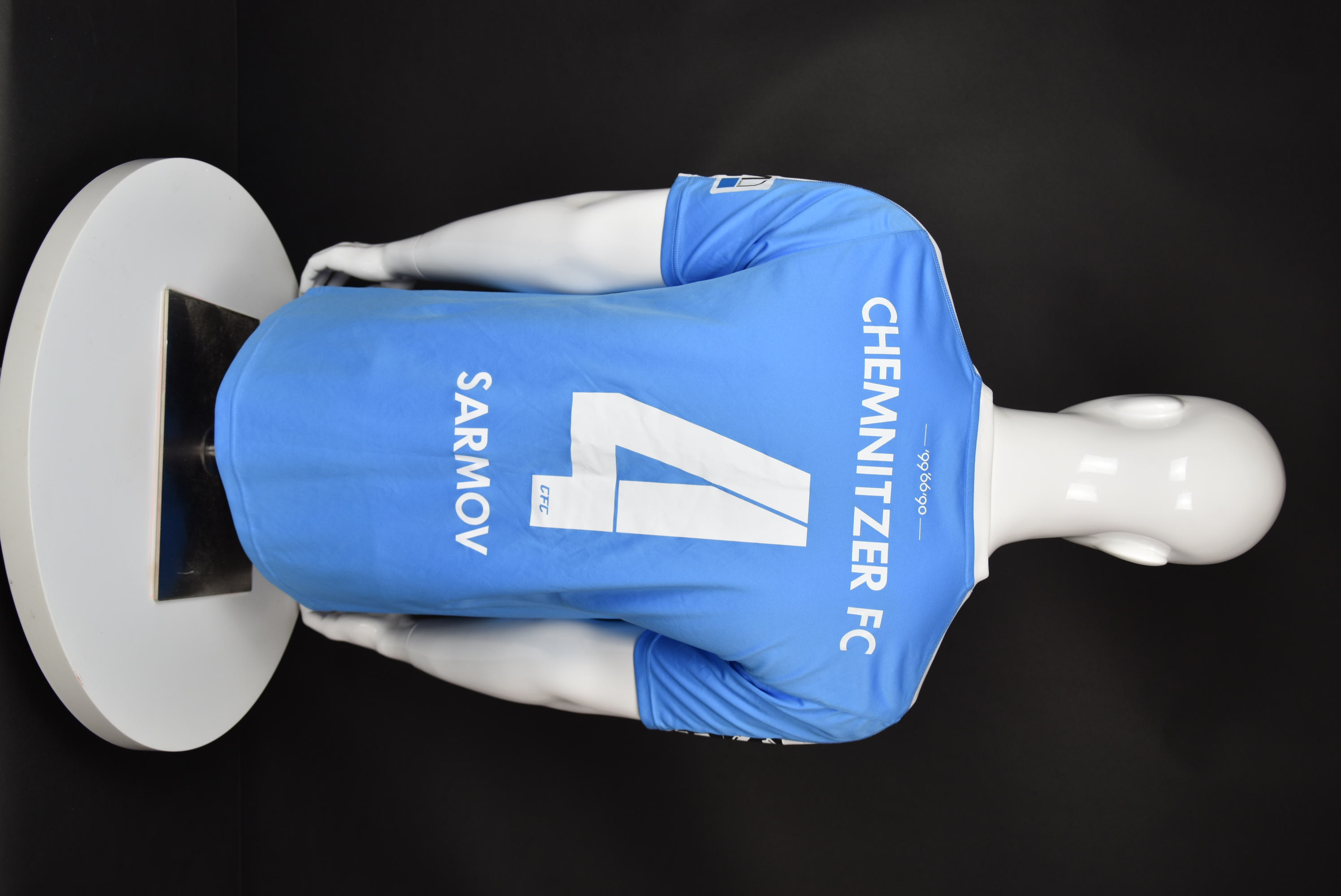 Георги Сърмов back photo