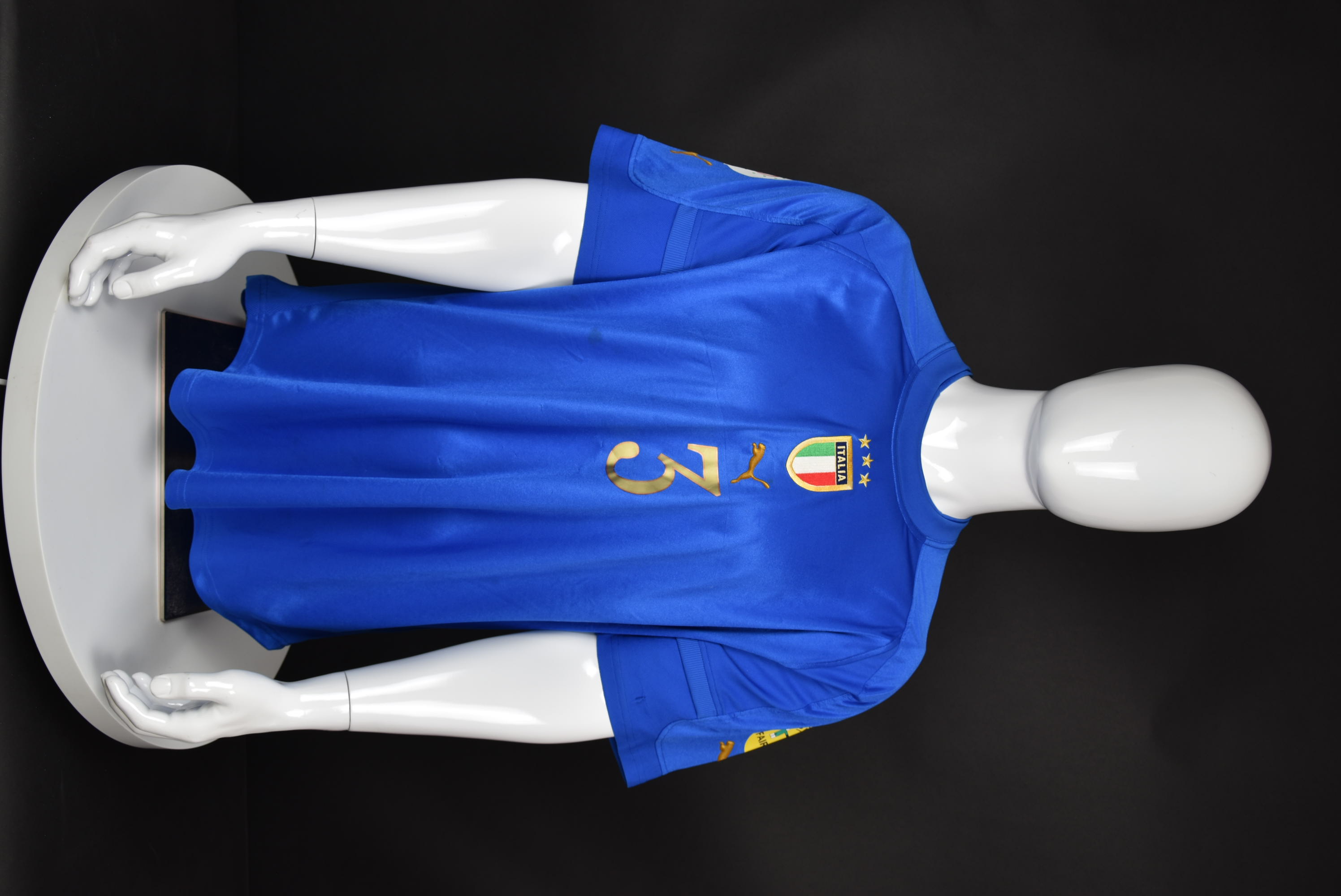 Масимо Оддо front photo