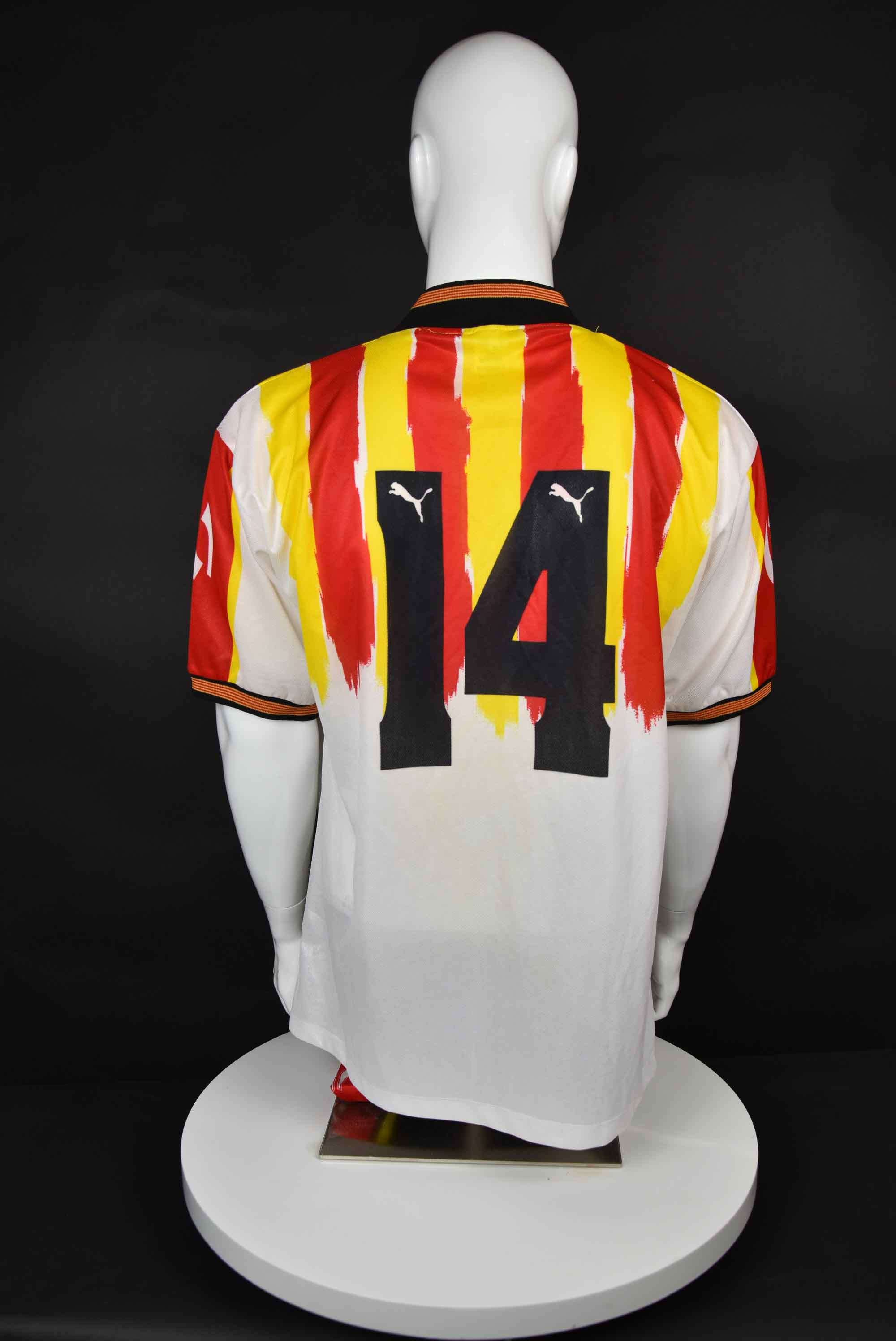 Жорди Кройф back photo