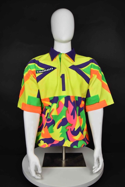 763 front image of Jorge Campos  jersey