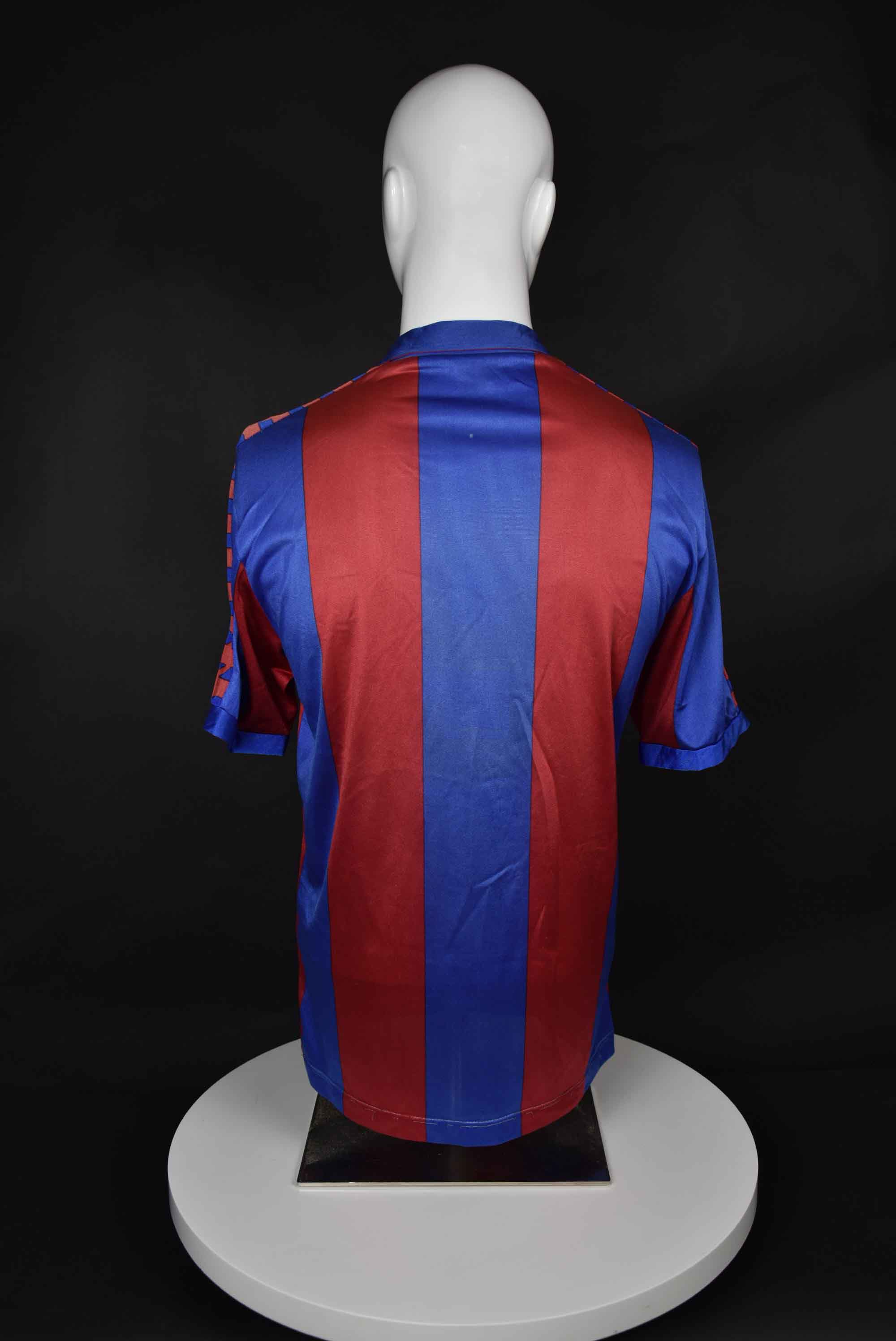 Хулио Салинас back photo