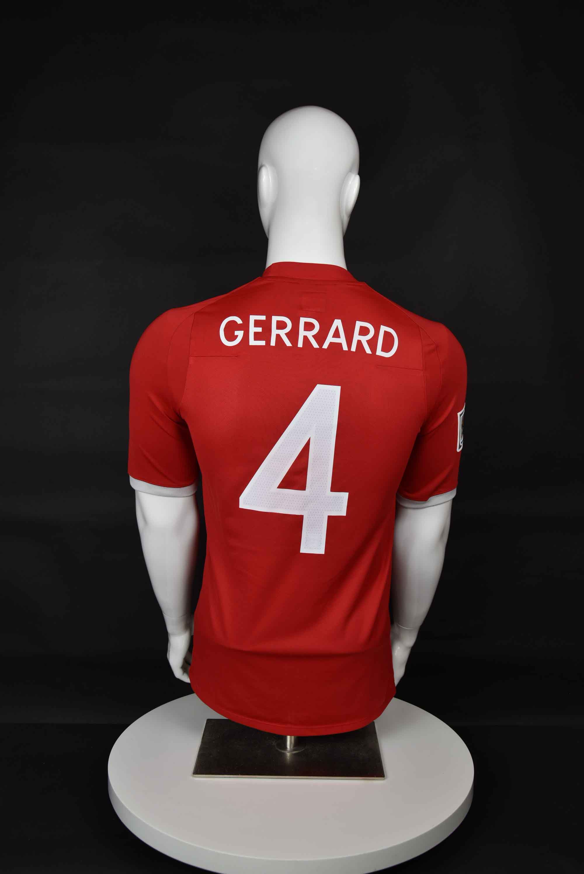 Стивън Джерард back photo