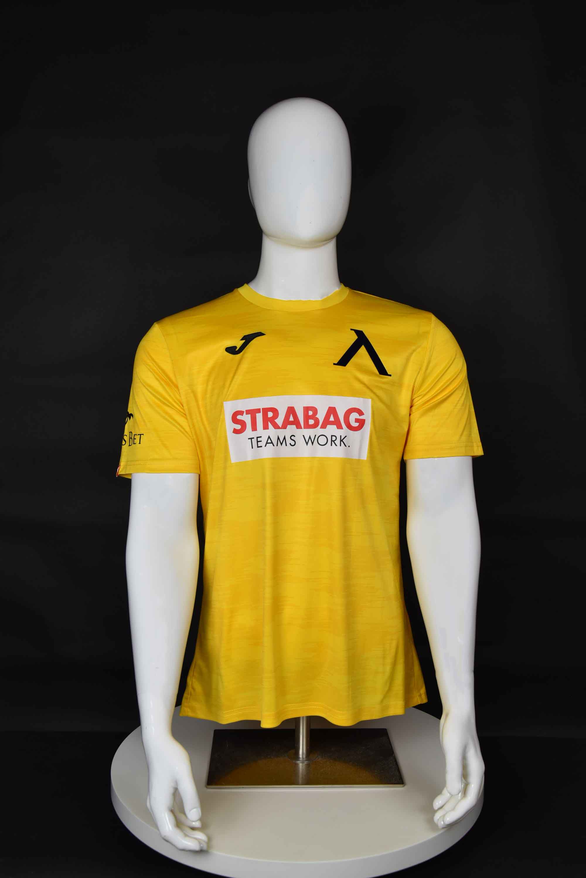 Илия Юруков front photo