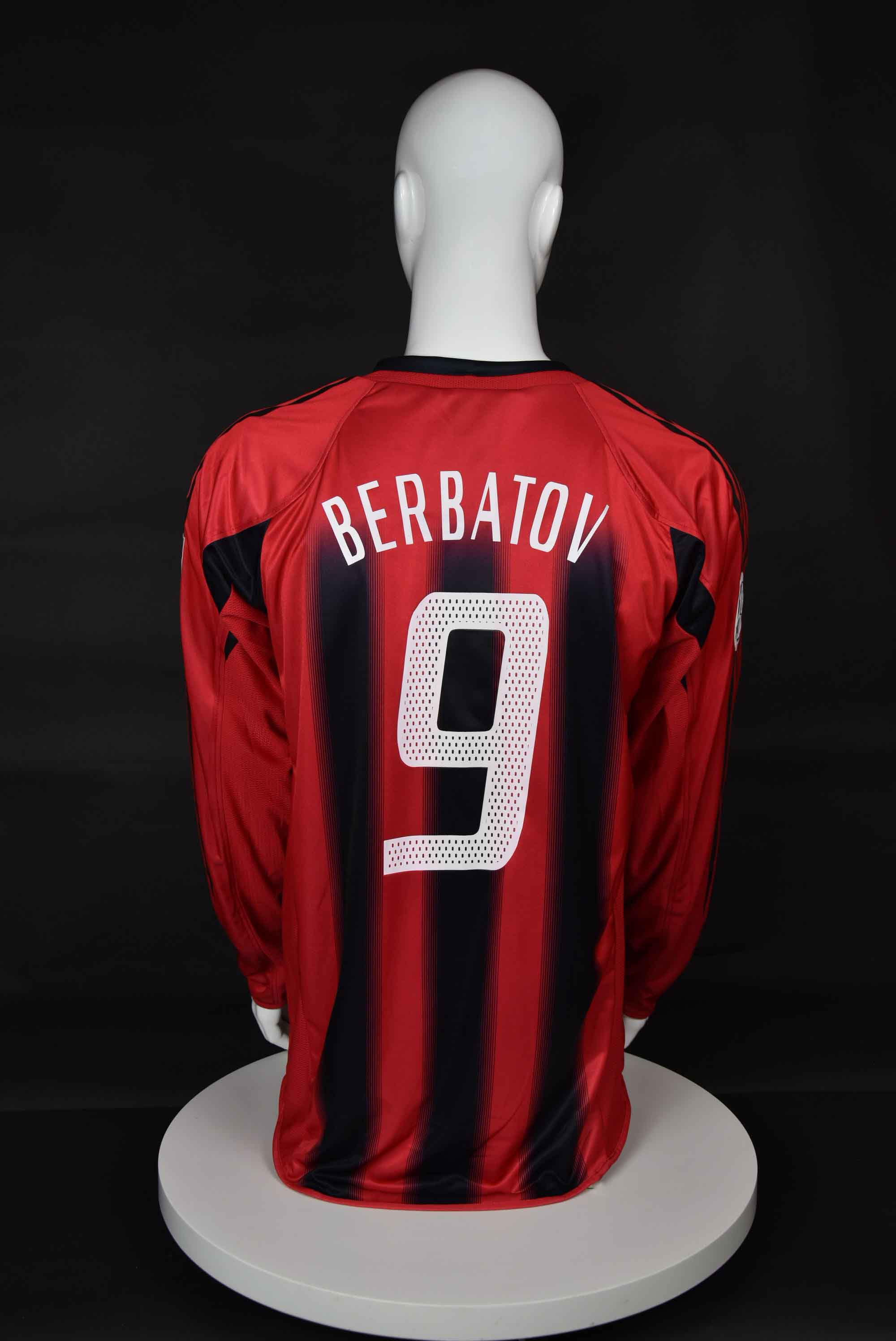 Димитър Бербатов back photo